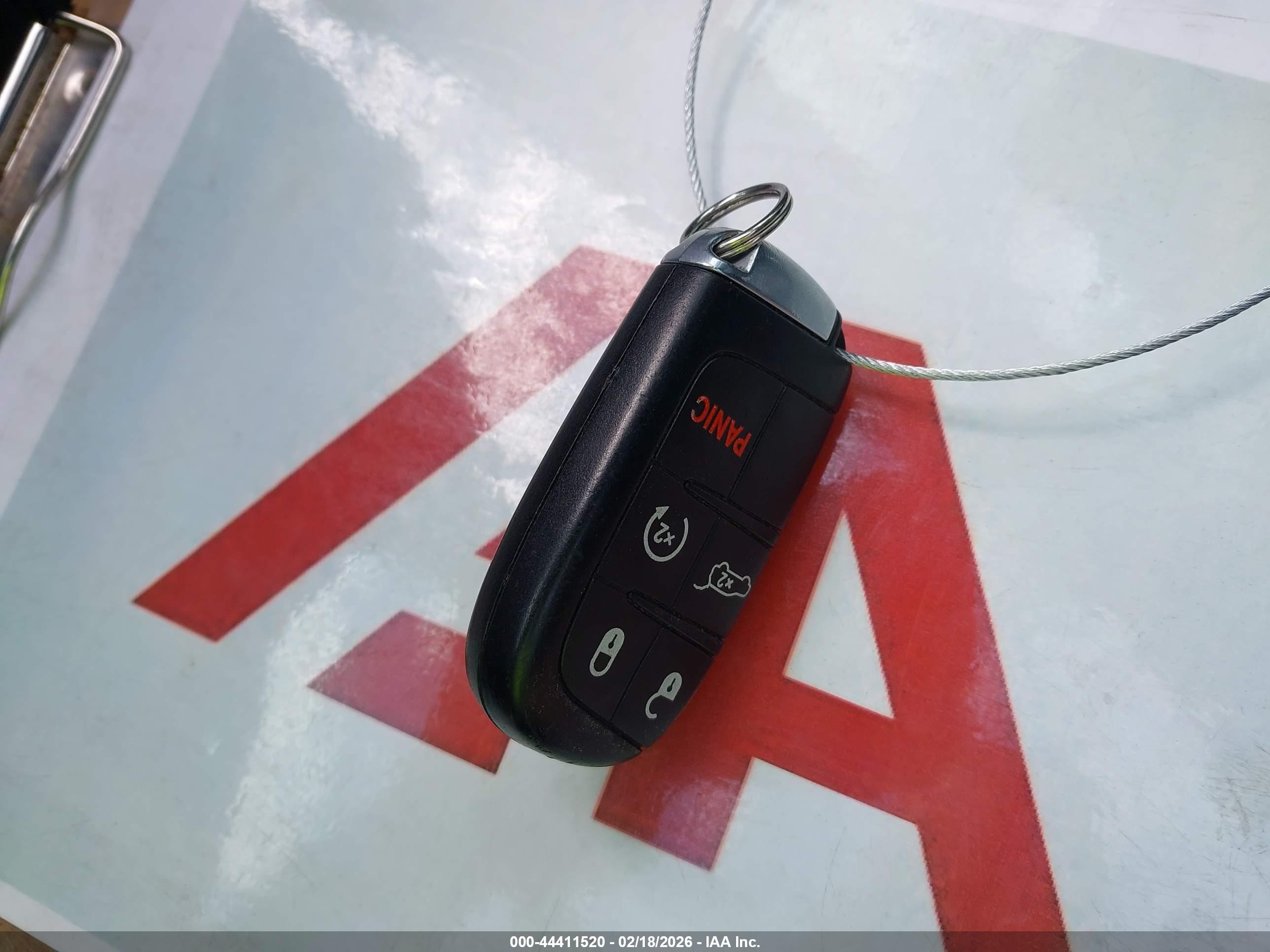 JEEP GRAND image 11