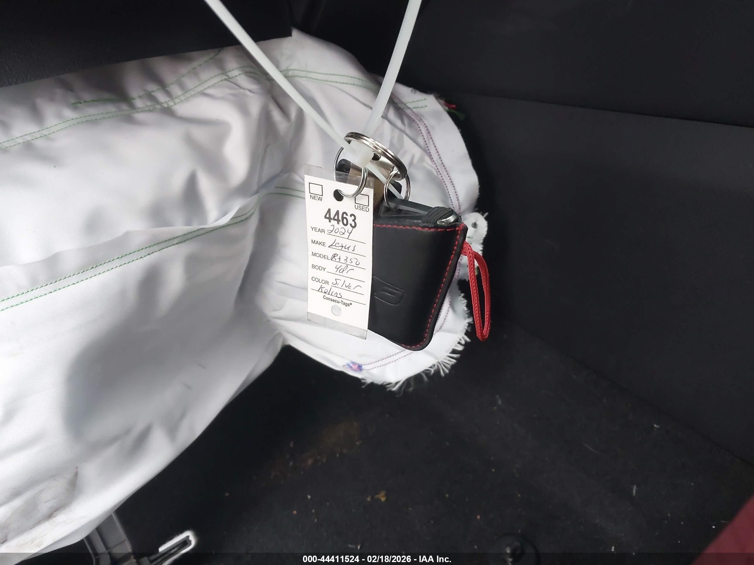 LEXUS RX image 11