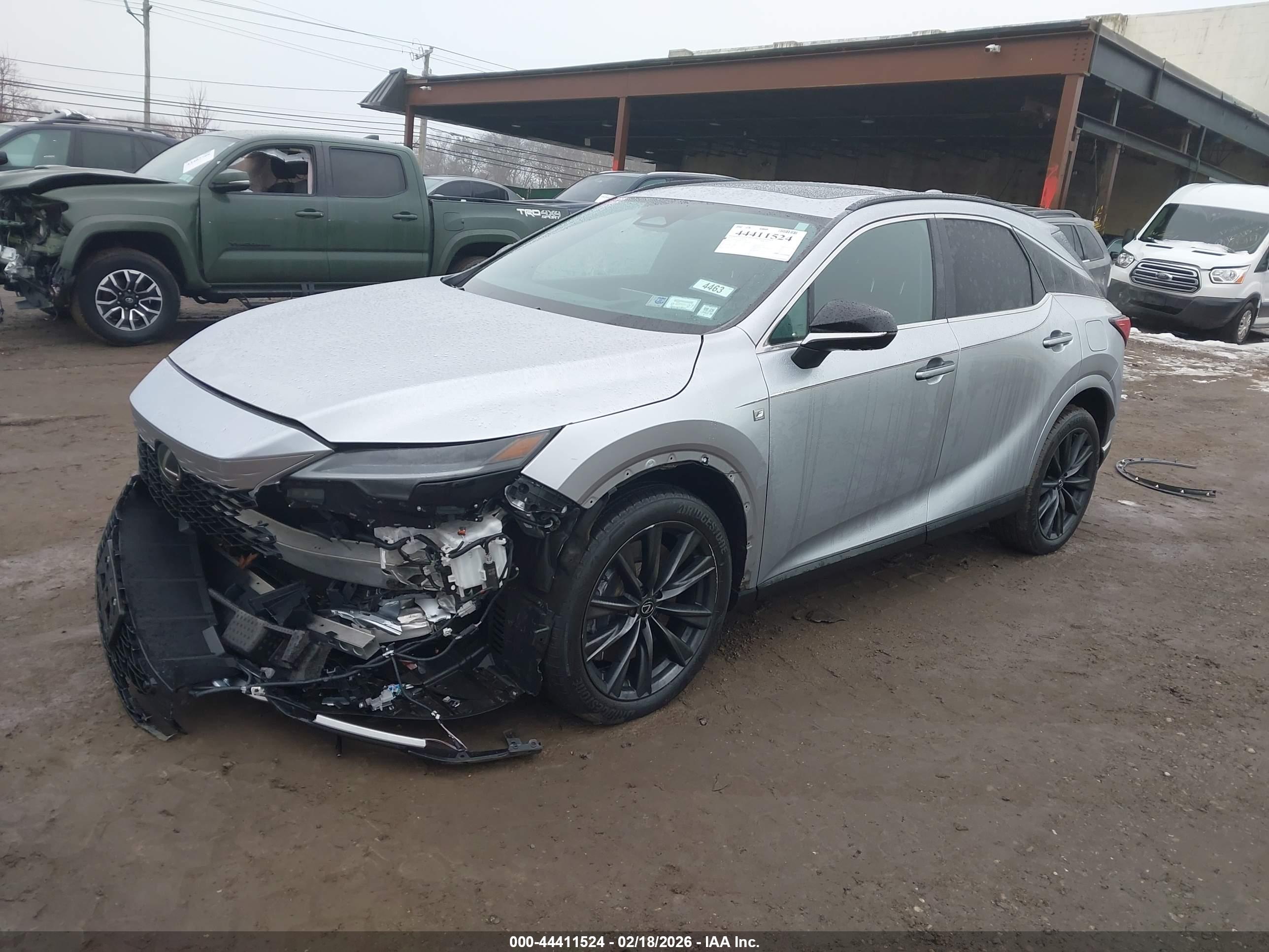 LEXUS RX image 2