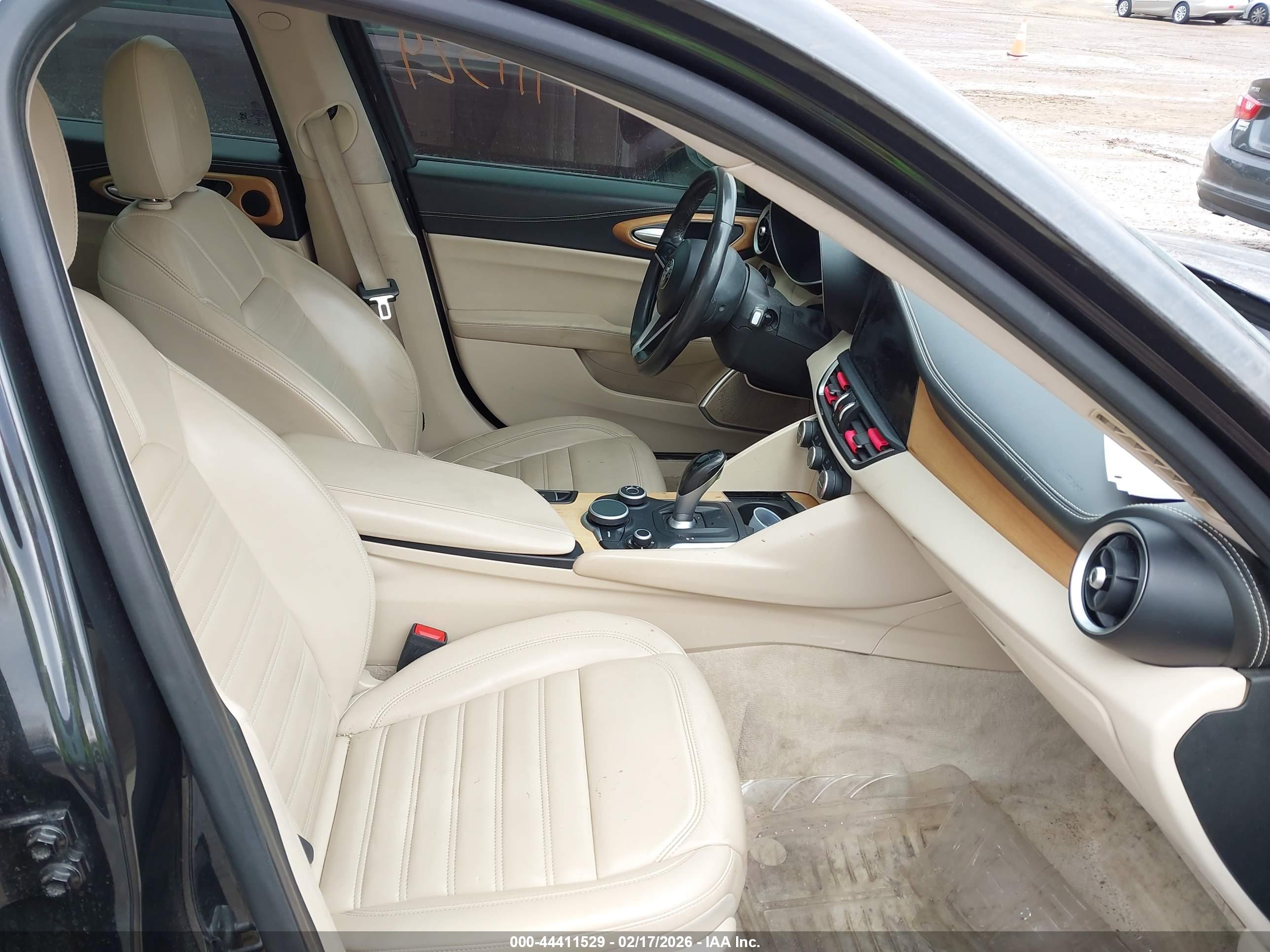 ALFA ROMEO image 5
