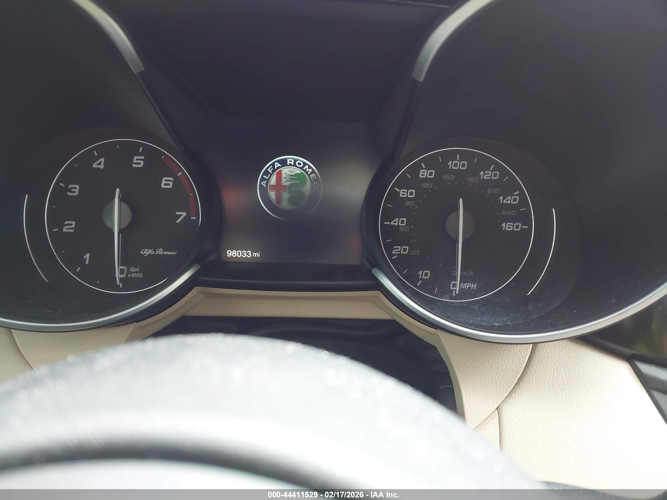 ALFA ROMEO image 7