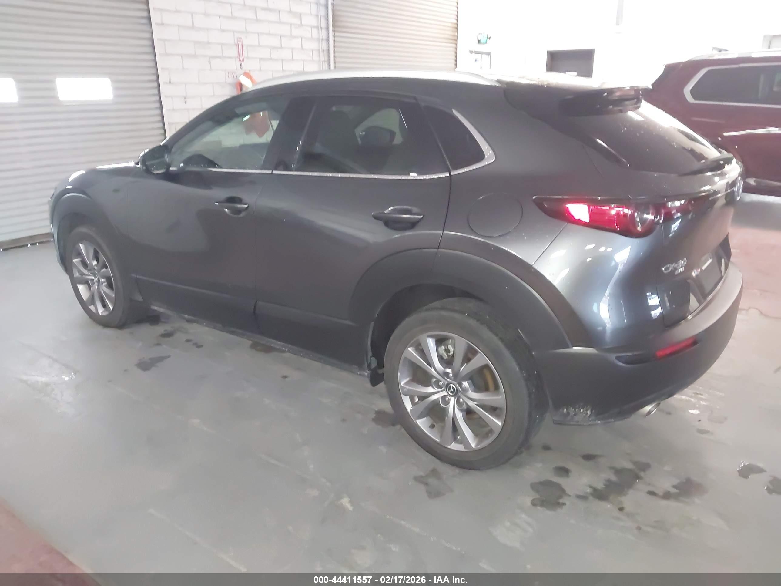 MAZDA CX-30 image 3