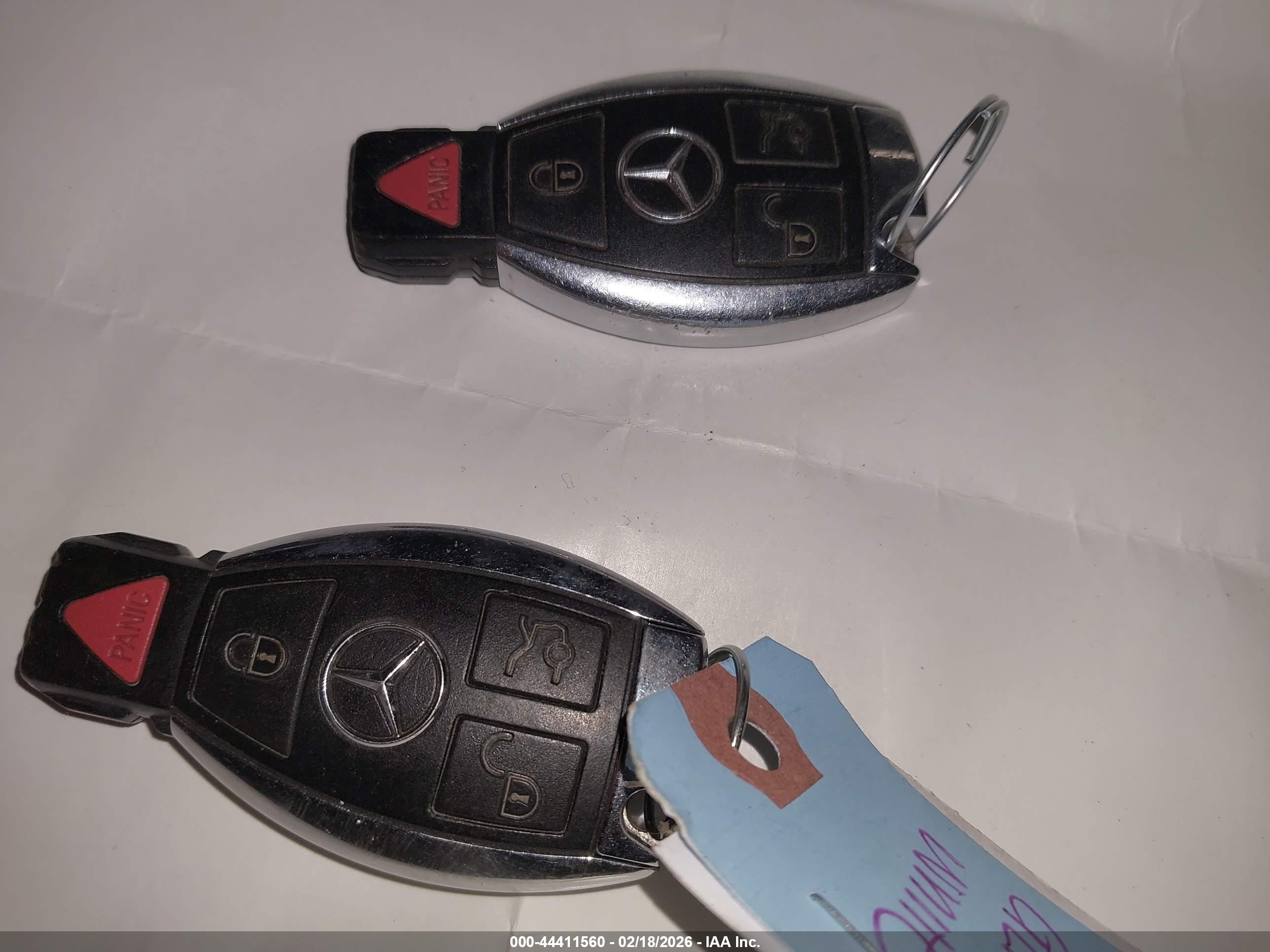 MERCEDES-BENZ GLK image 11