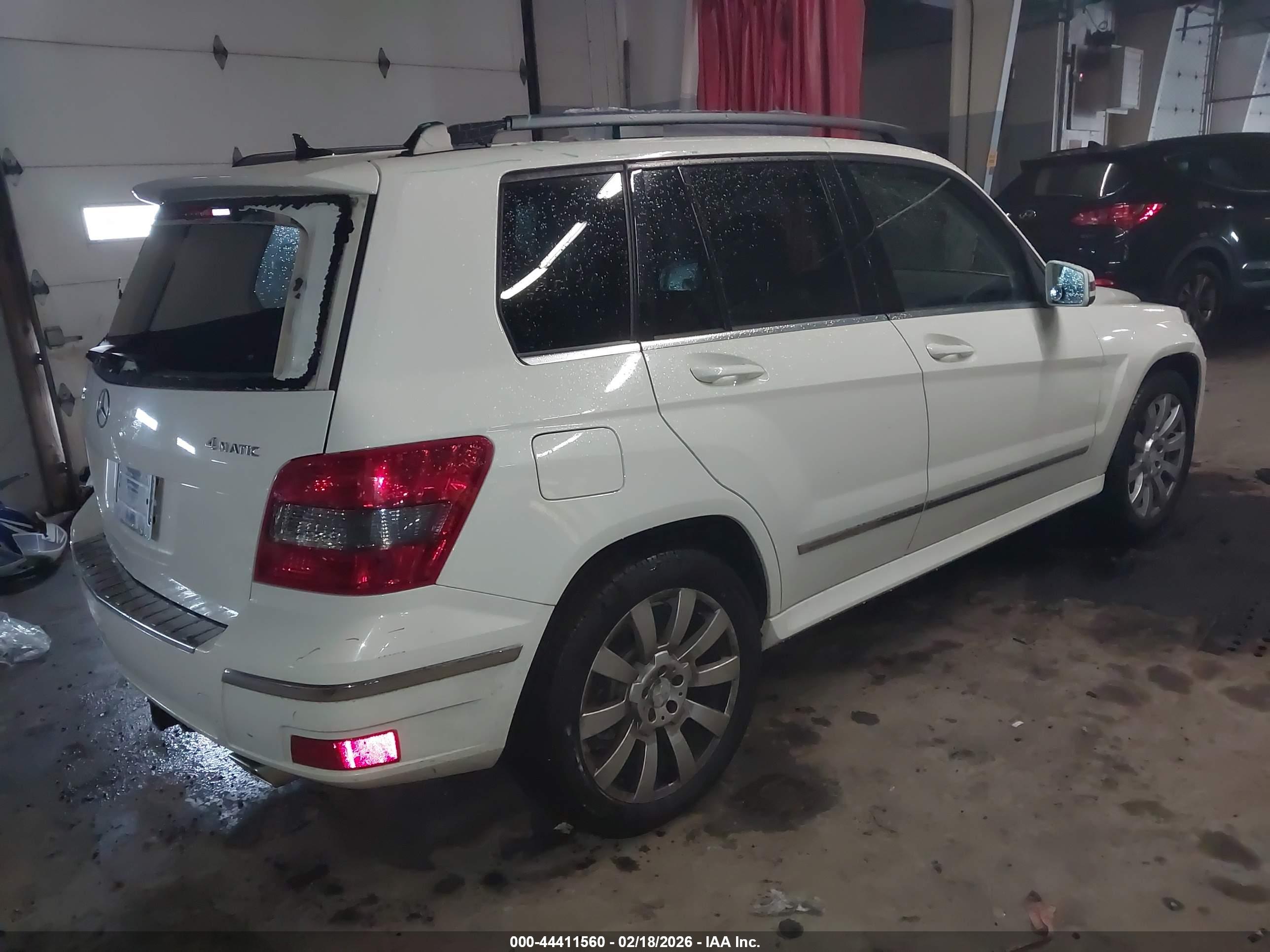 MERCEDES-BENZ GLK image 4