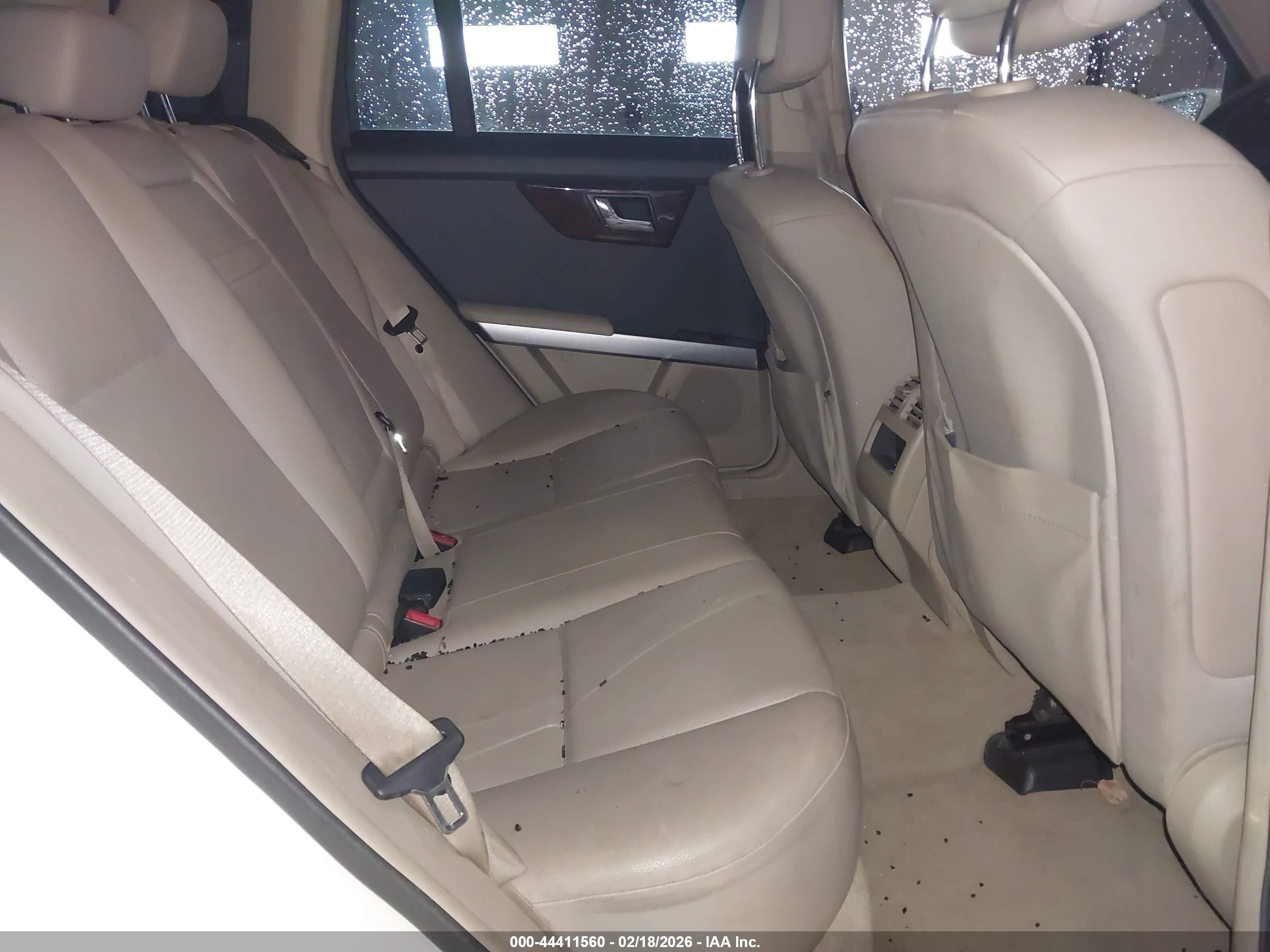 MERCEDES-BENZ GLK image 8