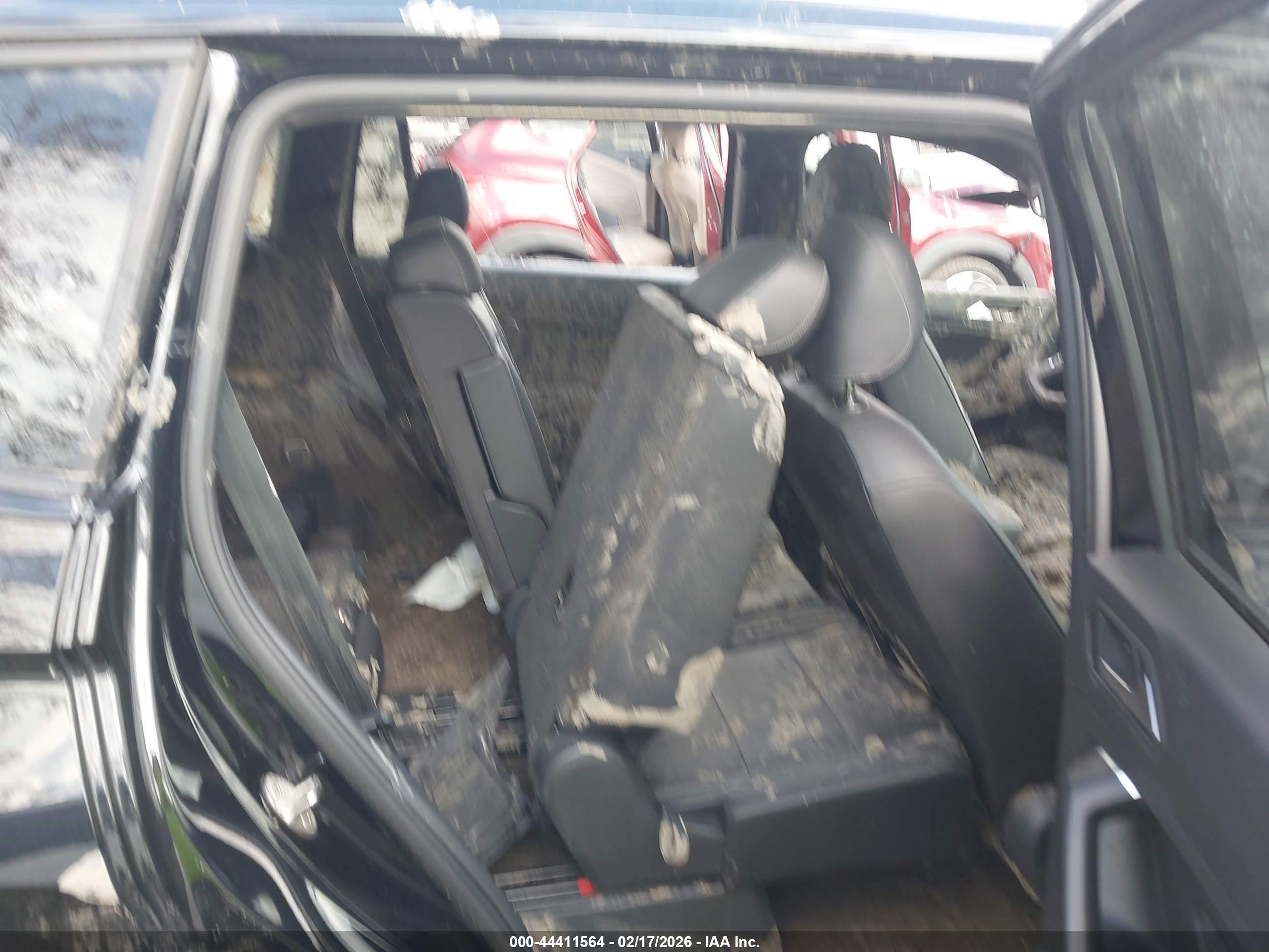 VOLKSWAGEN TIGUAN image 8