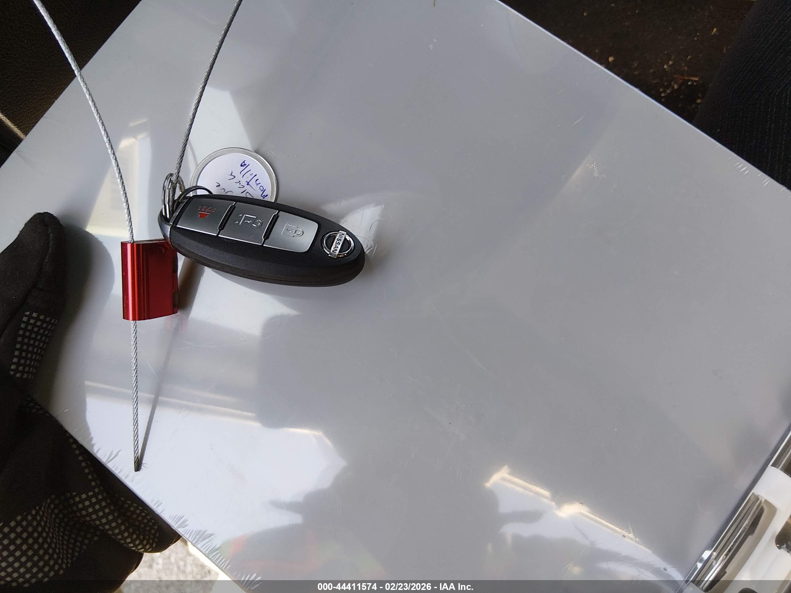 NISSAN ROGUE image 11