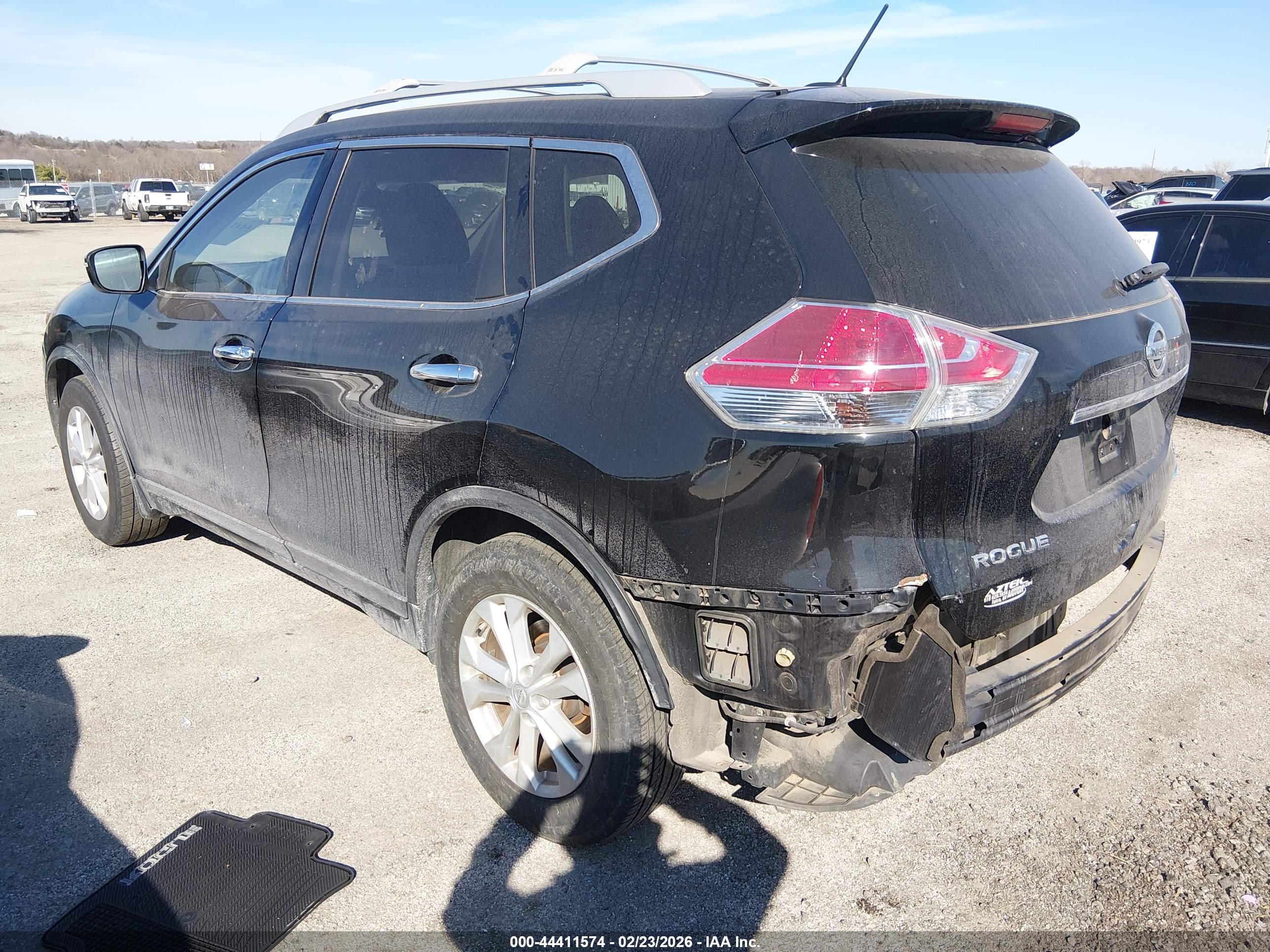 NISSAN ROGUE image 3