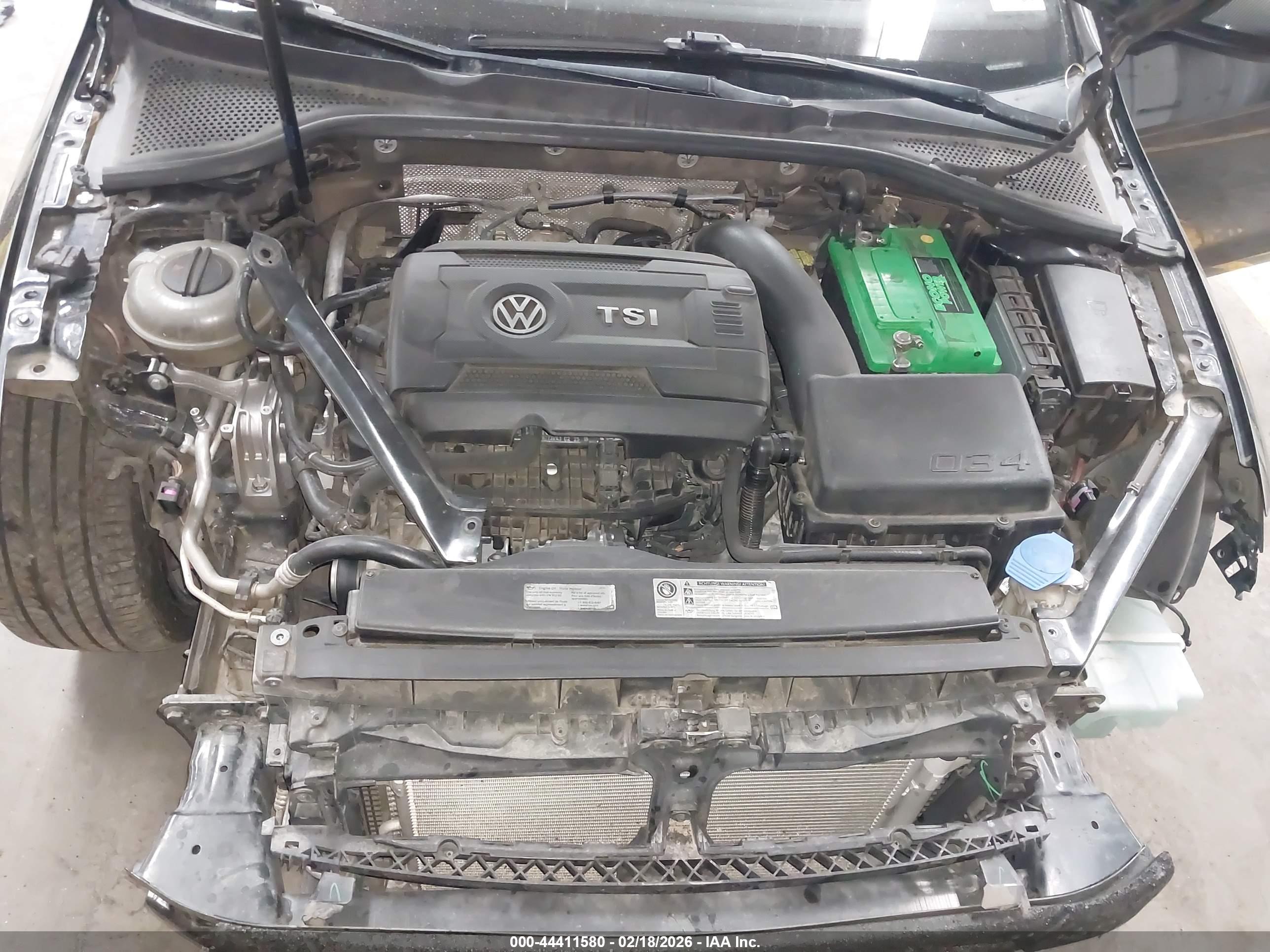 VOLKSWAGEN GOLF image 10