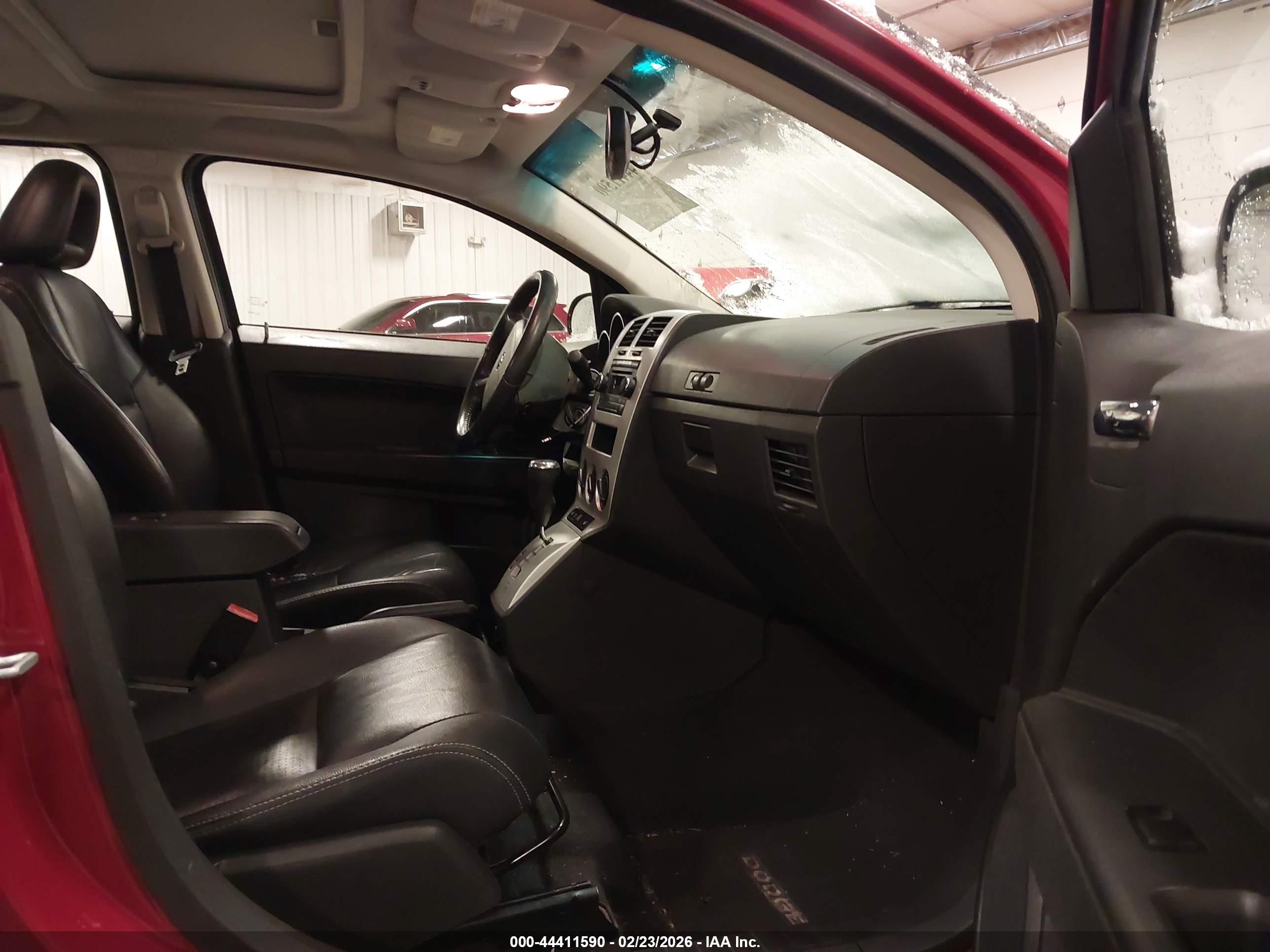 DODGE CALIBER image 5