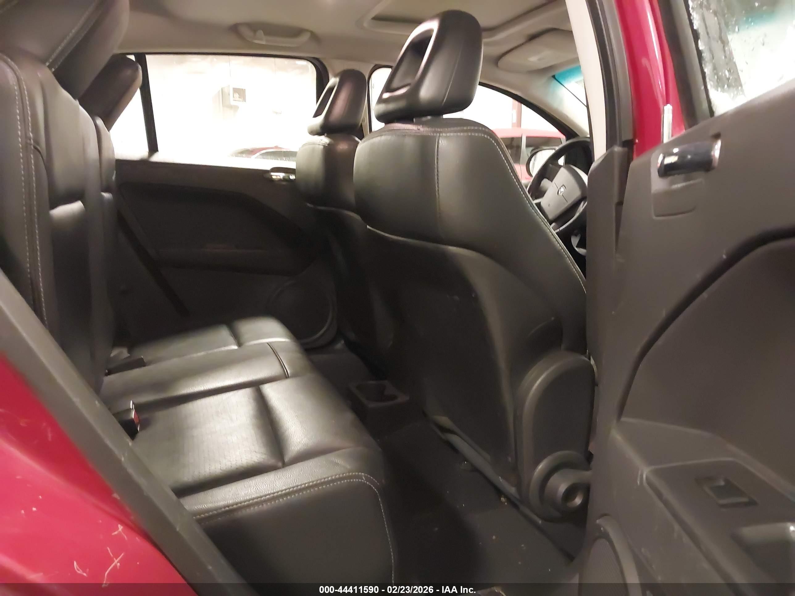 DODGE CALIBER image 8