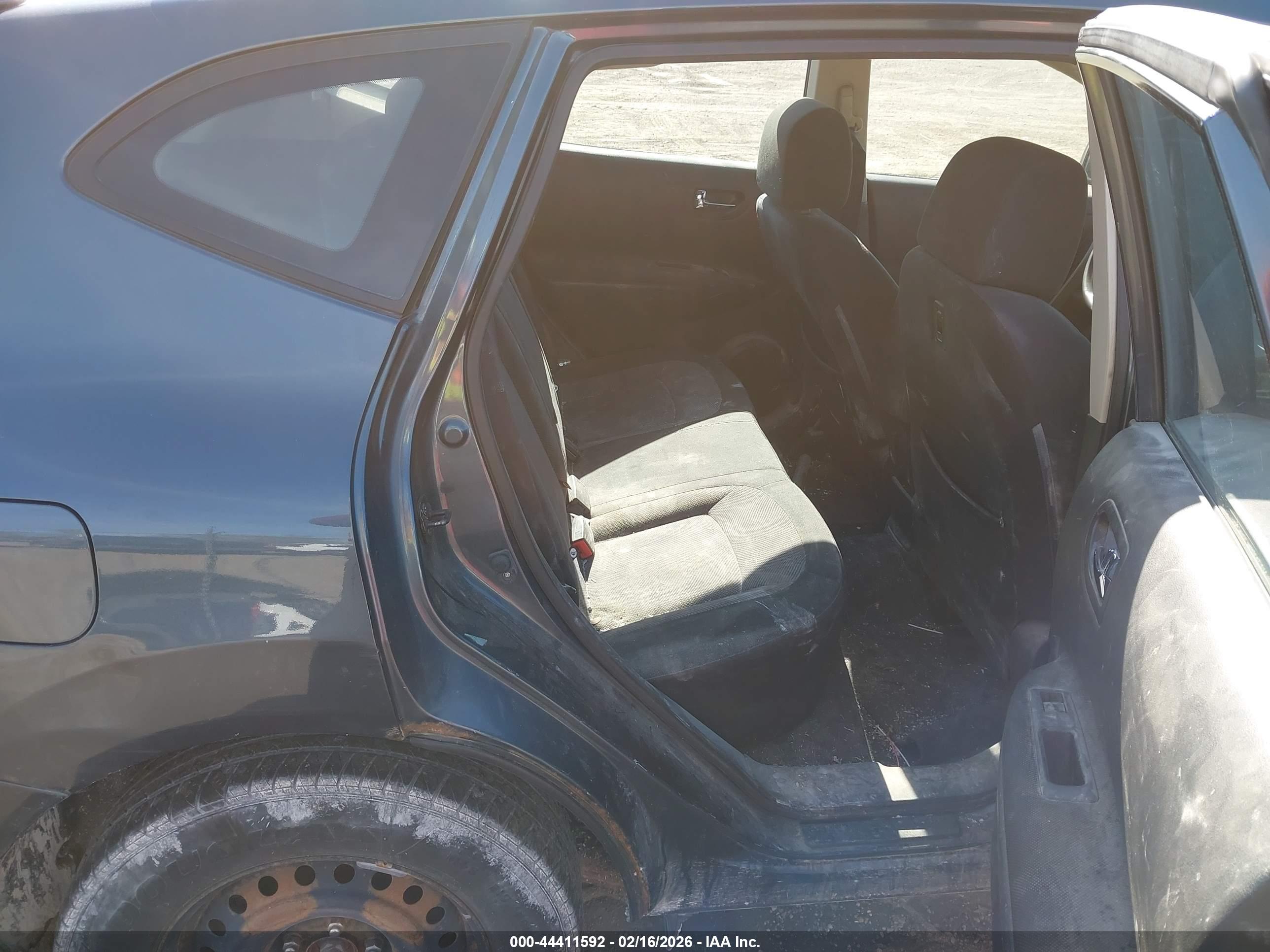 NISSAN ROGUE image 8