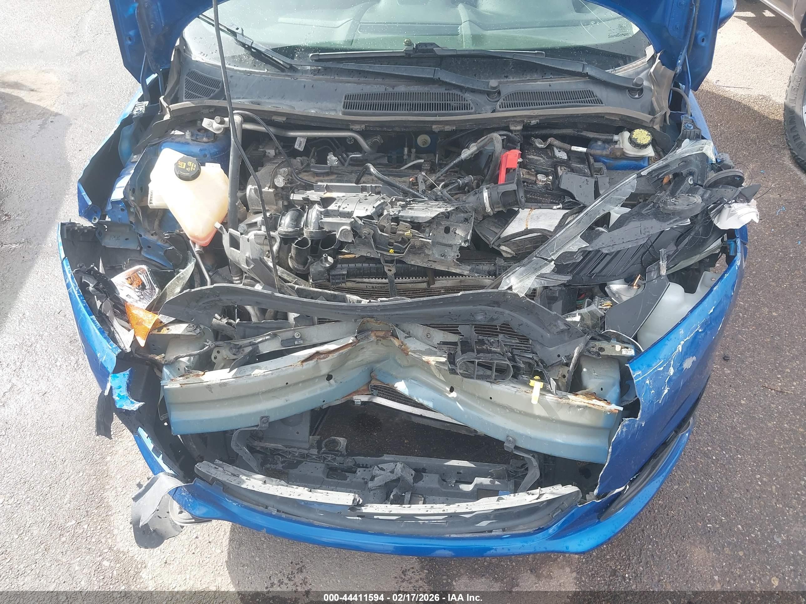 FORD FIESTA image 10