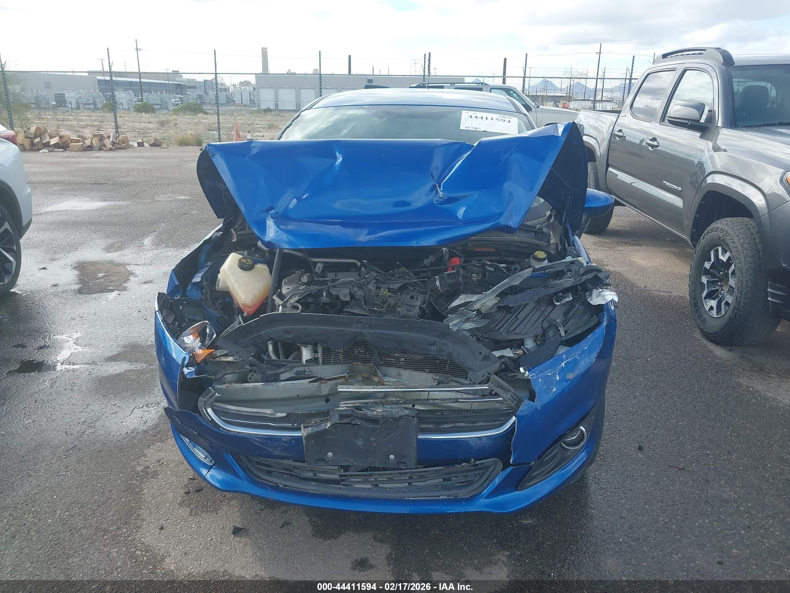 FORD FIESTA image 6