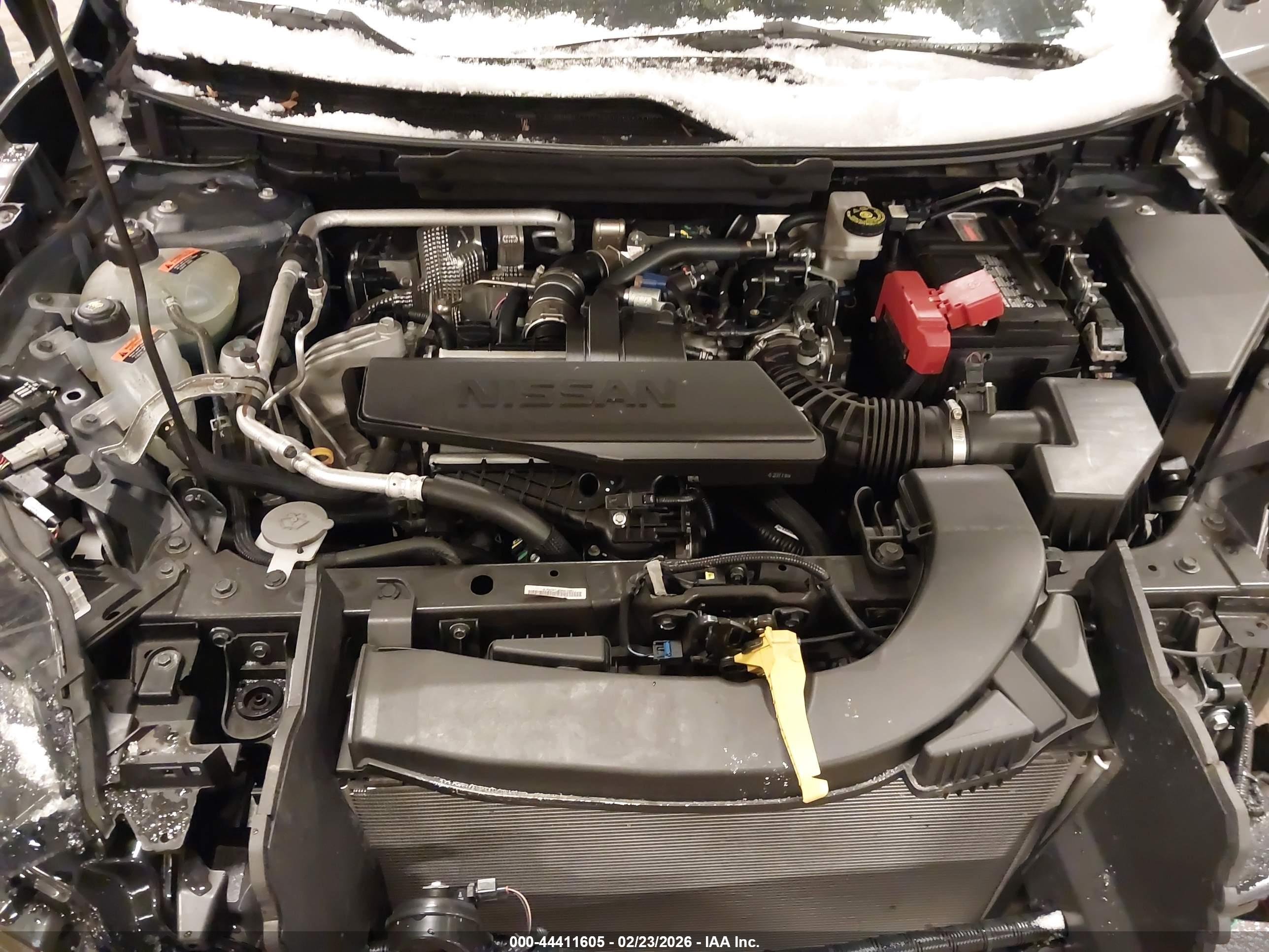NISSAN ROGUE image 10