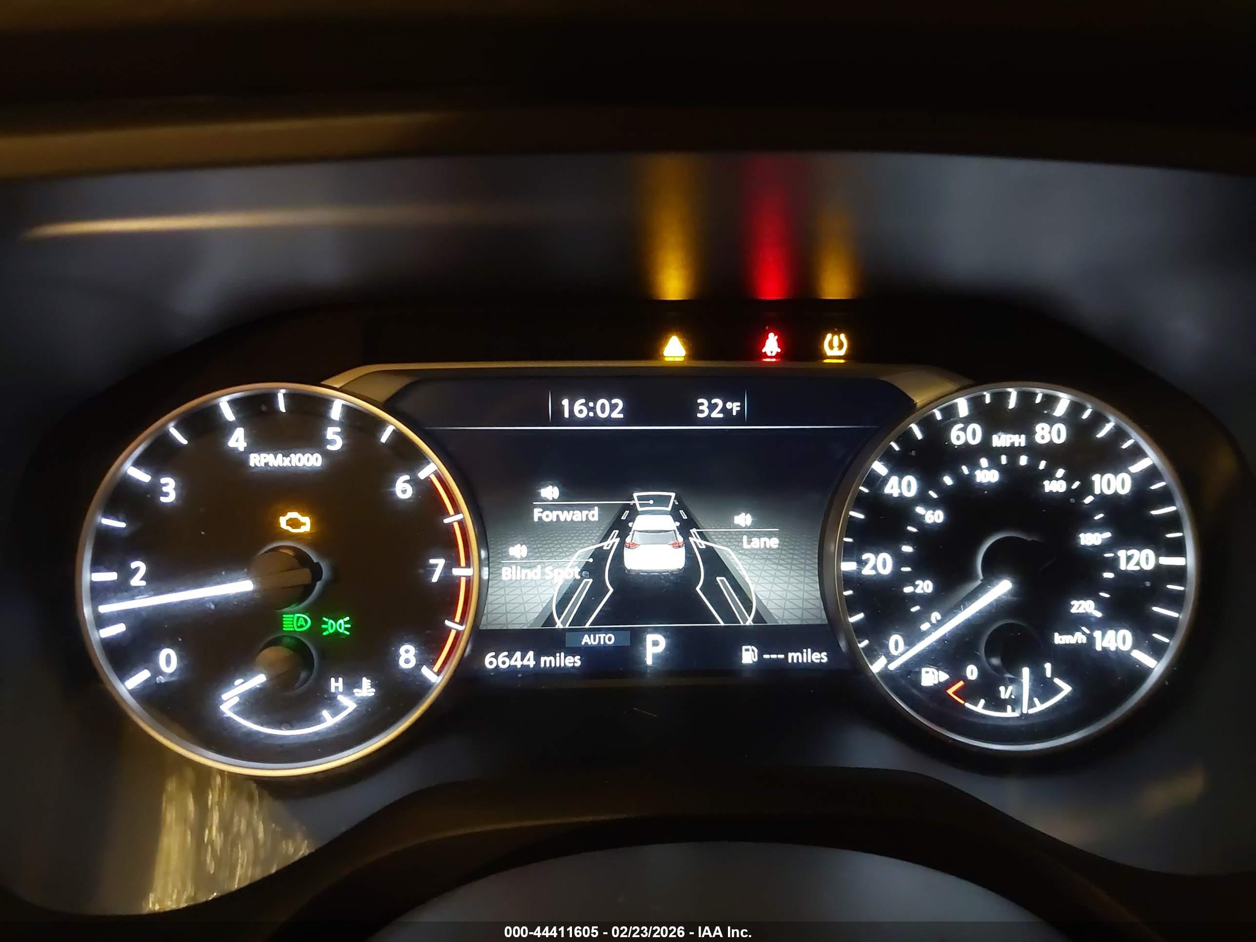 NISSAN ROGUE image 7