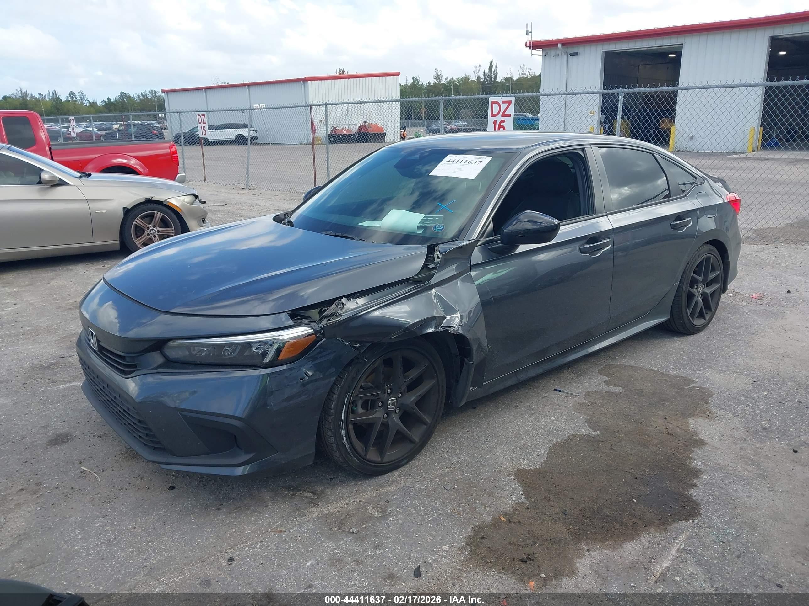 HONDA CIVIC image 2