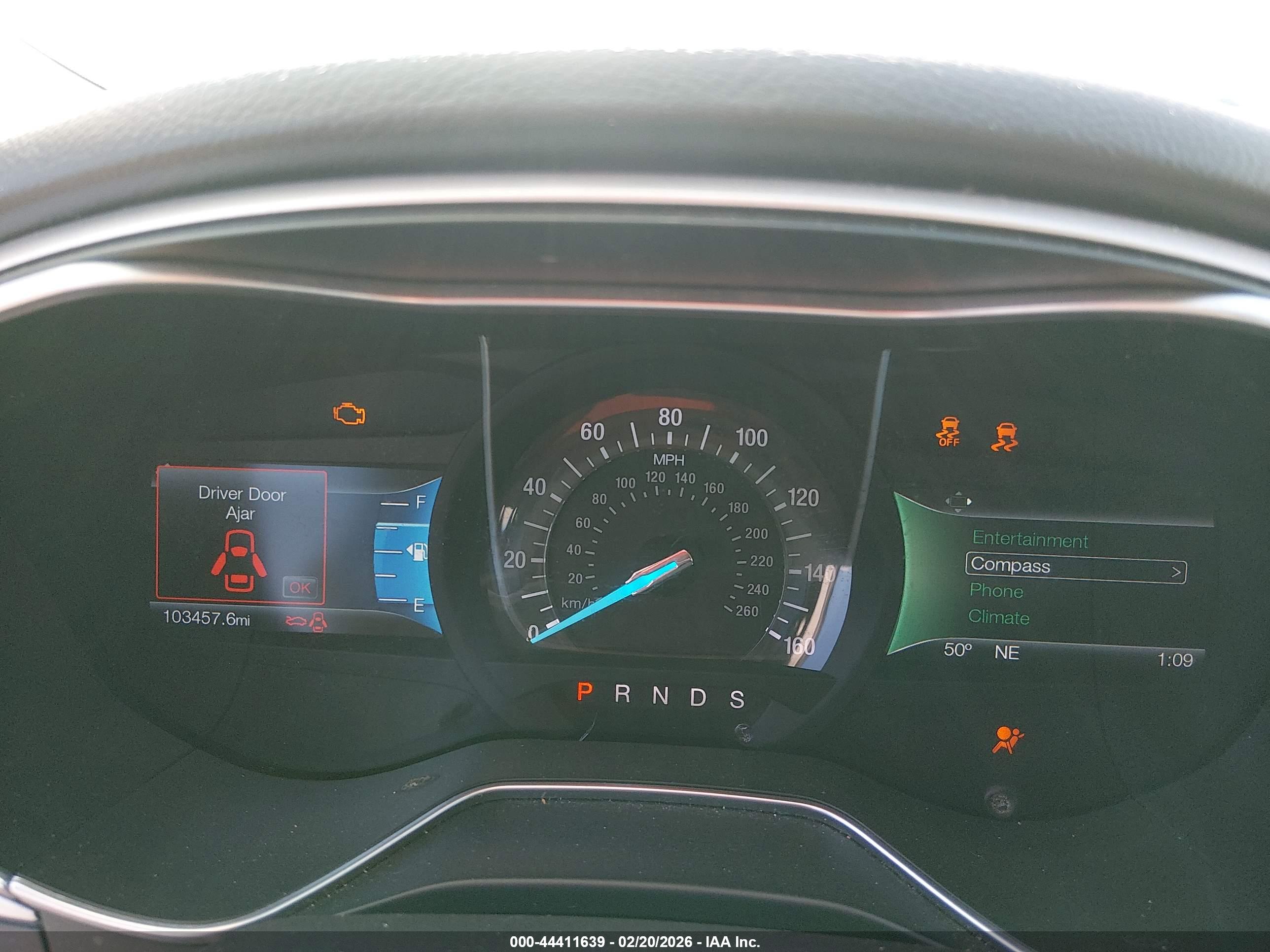 FORD FUSION image 7