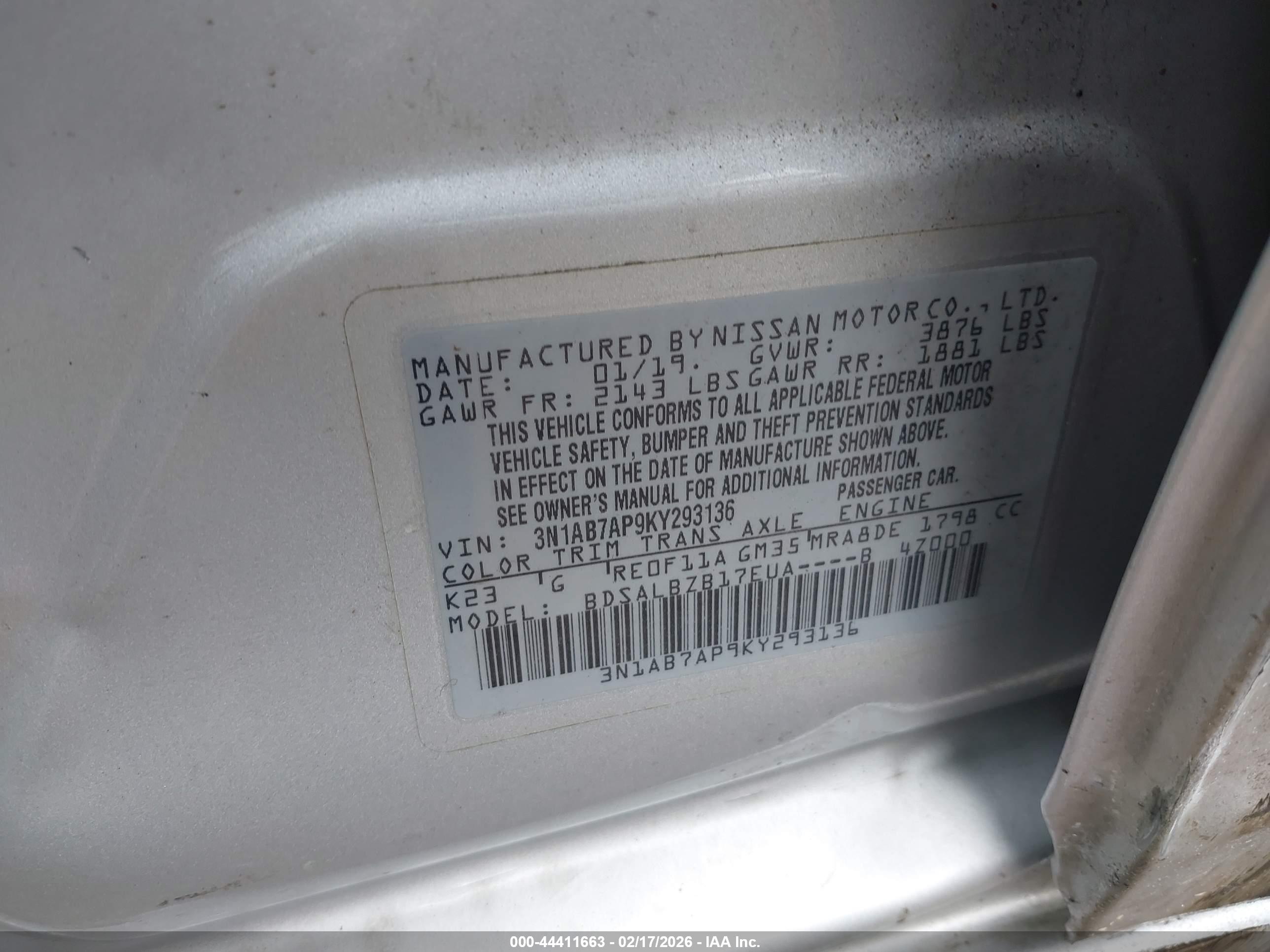 NISSAN SENTRA image 9