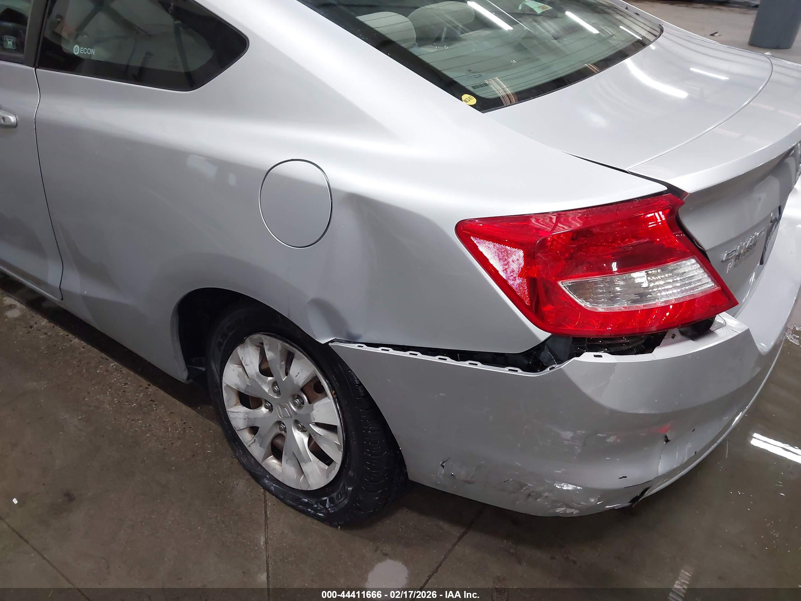 HONDA CIVIC image 6
