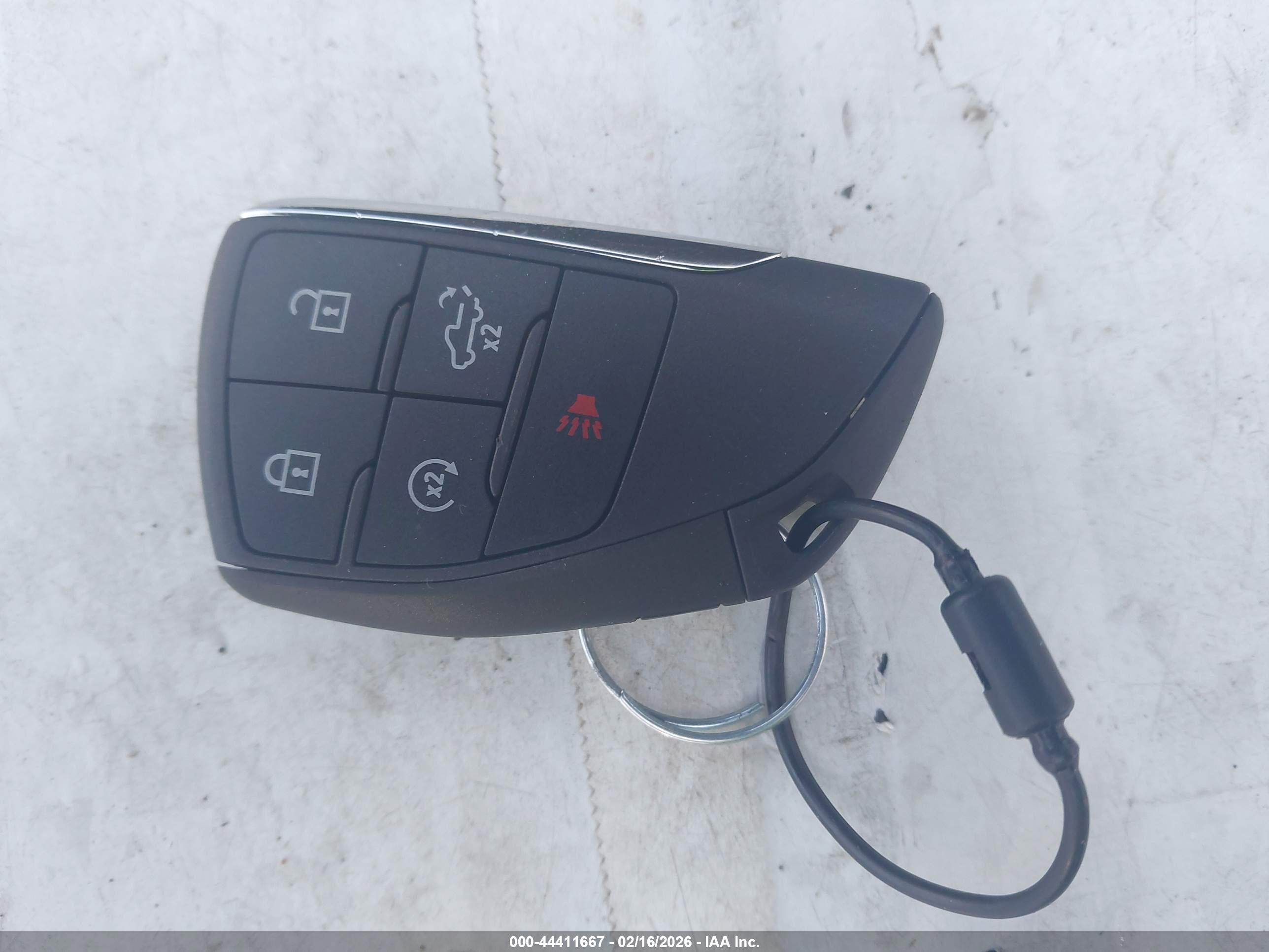 GMC SIERRA image 11