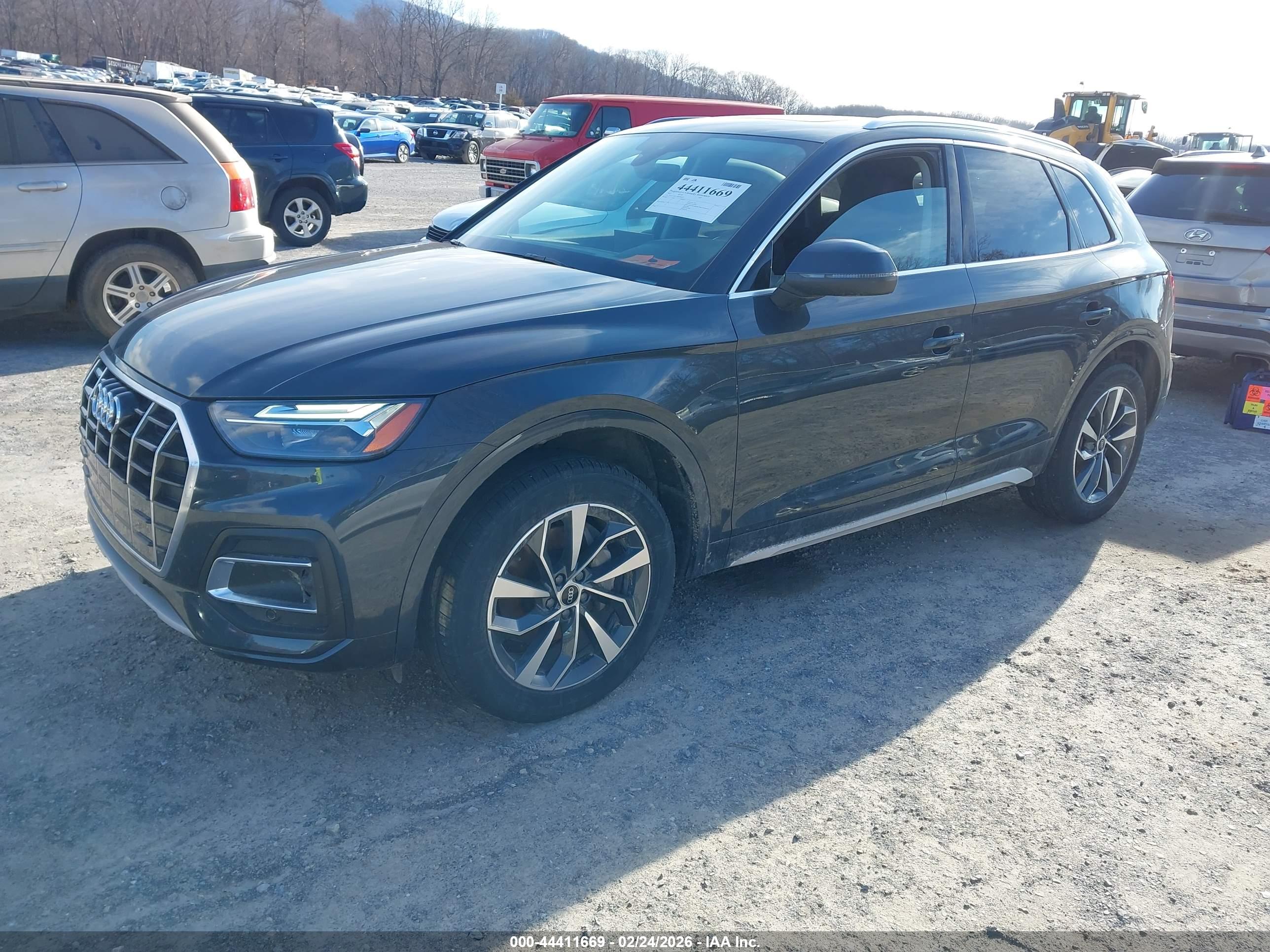 AUDI Q5 image 2