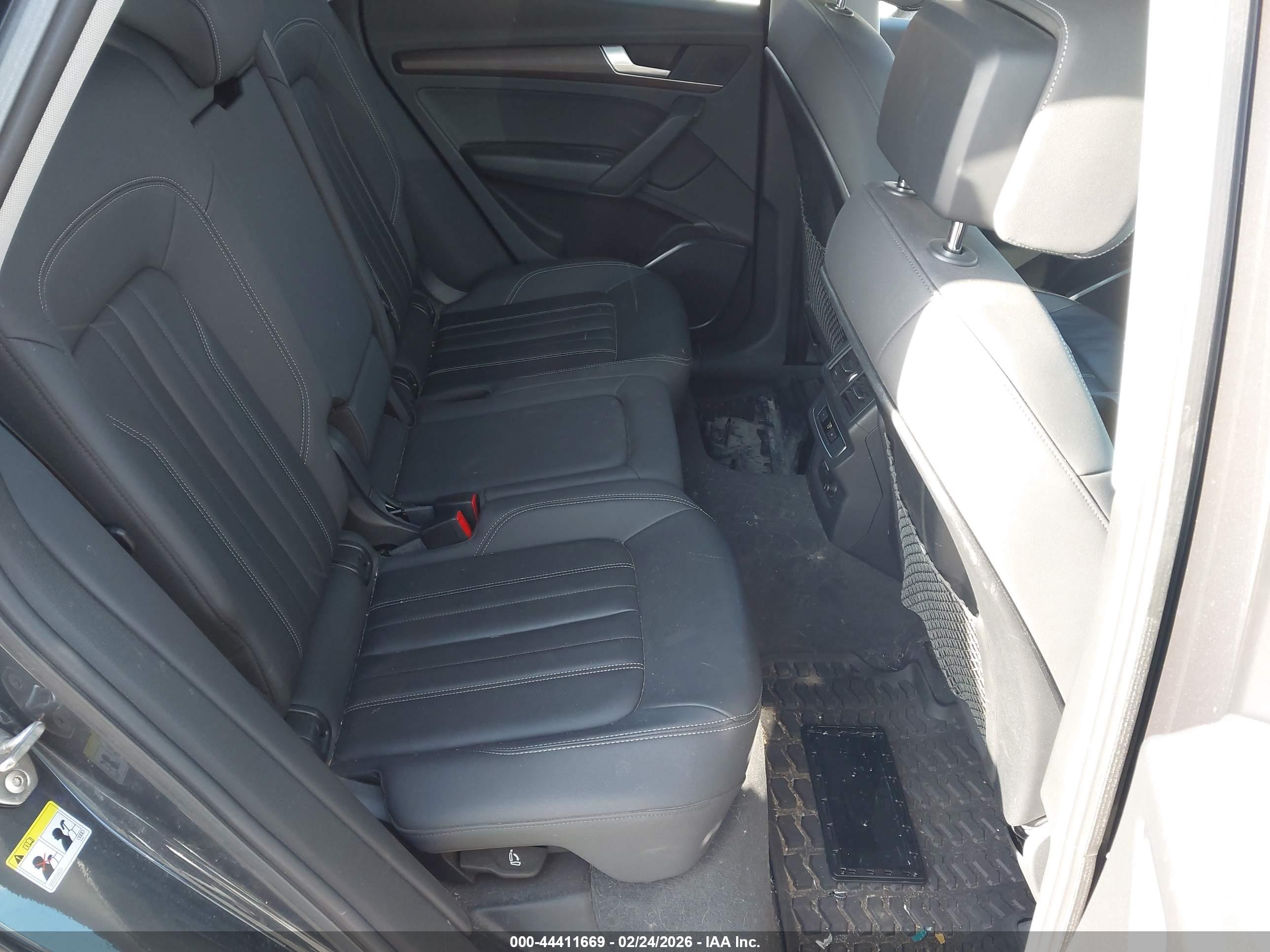 AUDI Q5 image 8