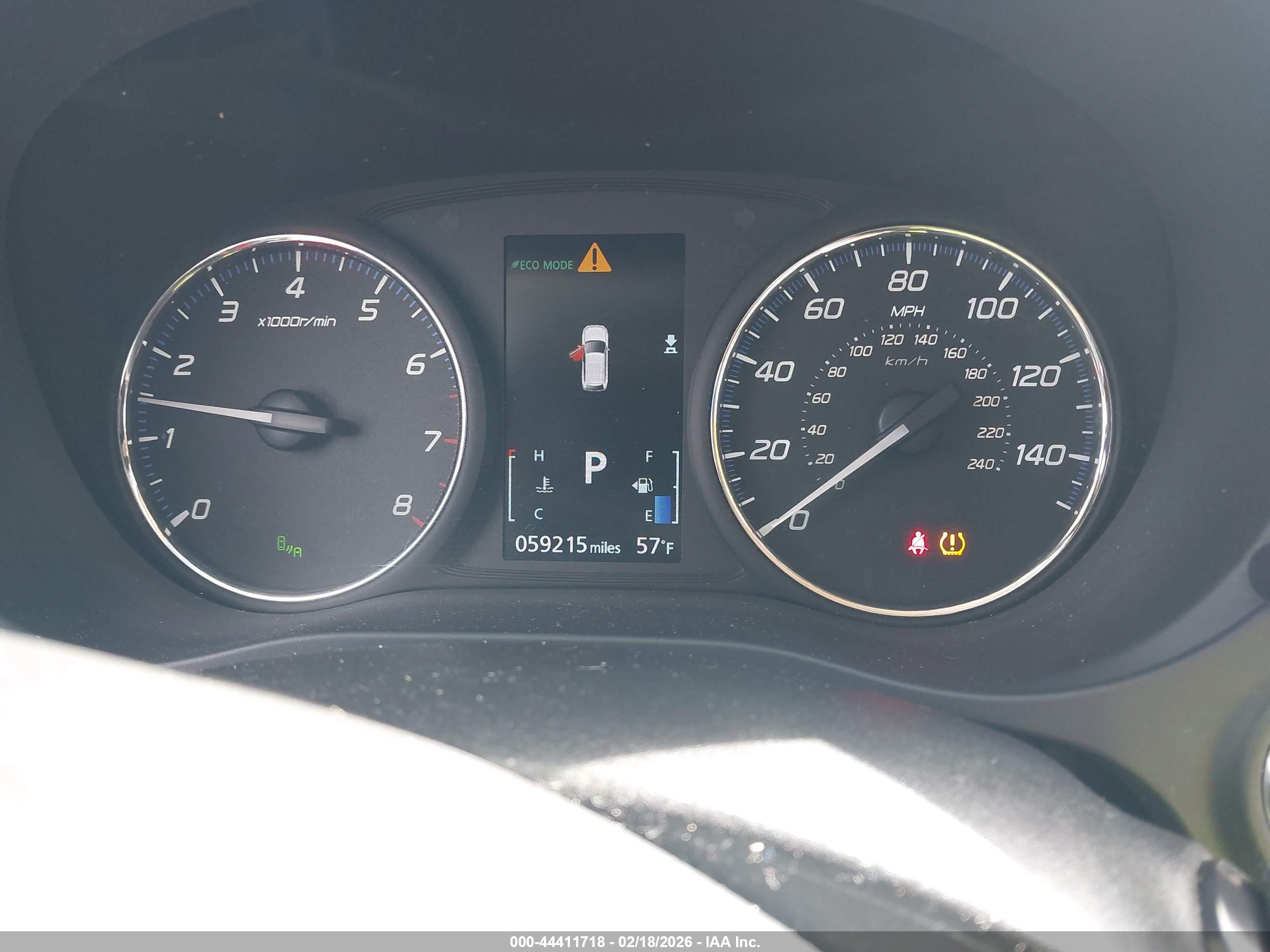 MITSUBISHI OUTLANDER image 7