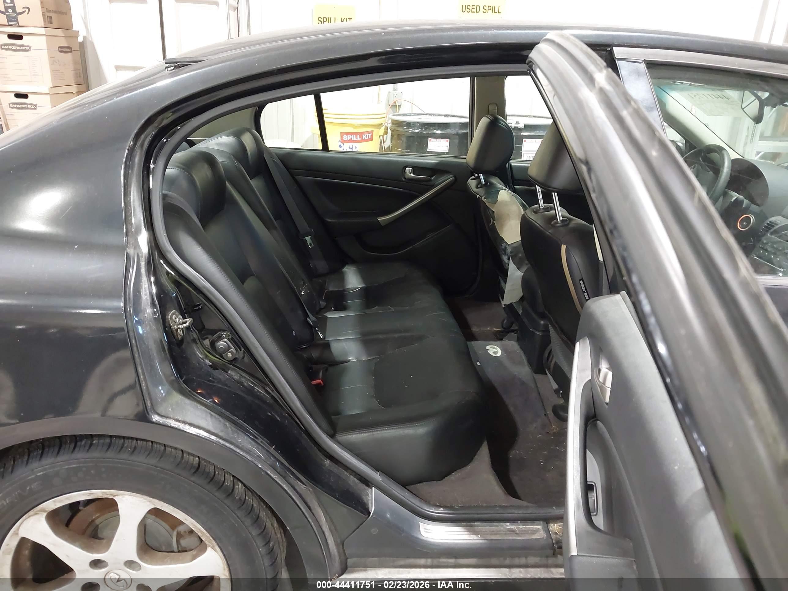 INFINITI G35 image 8