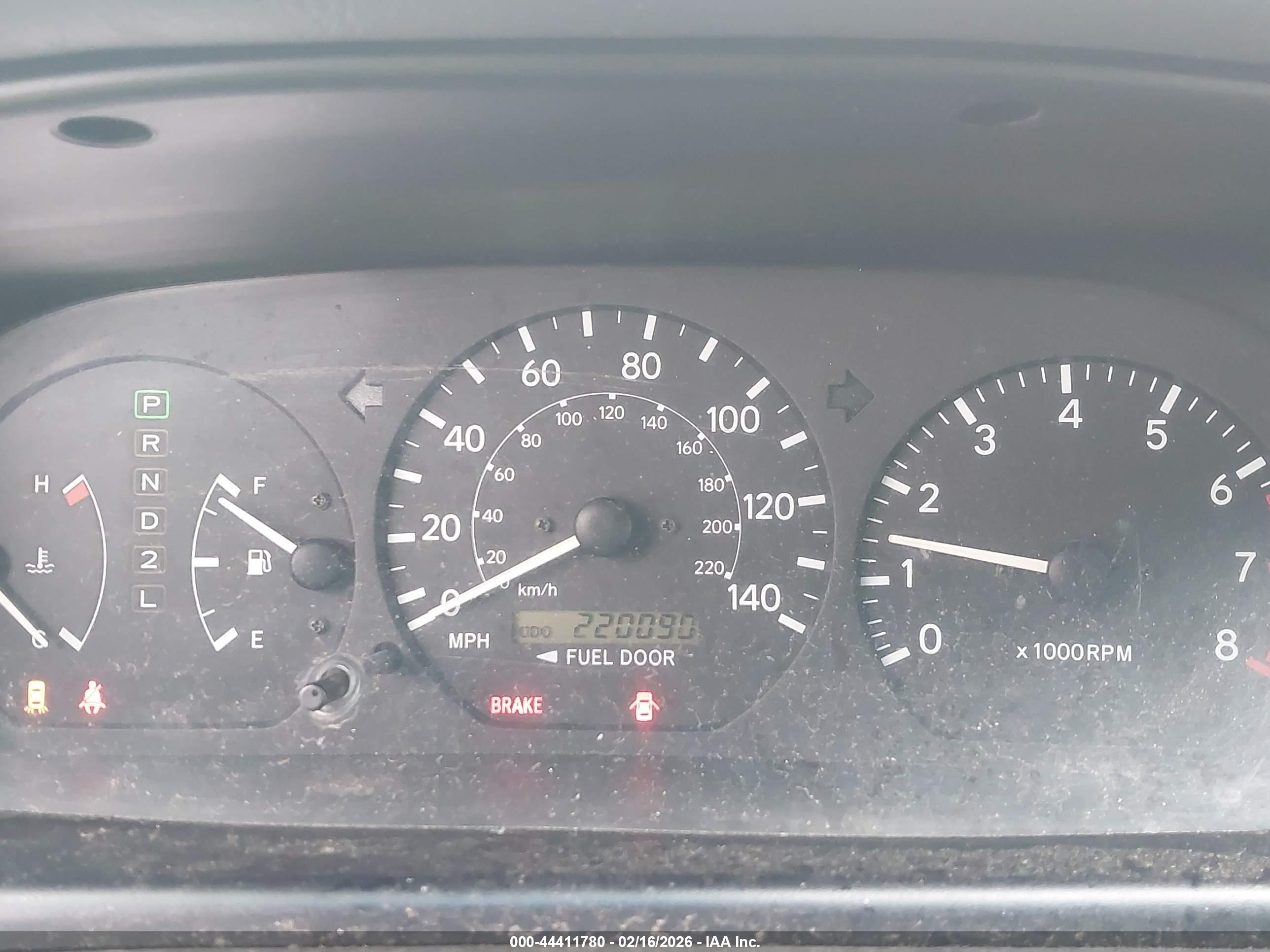 TOYOTA CAMRY image 7