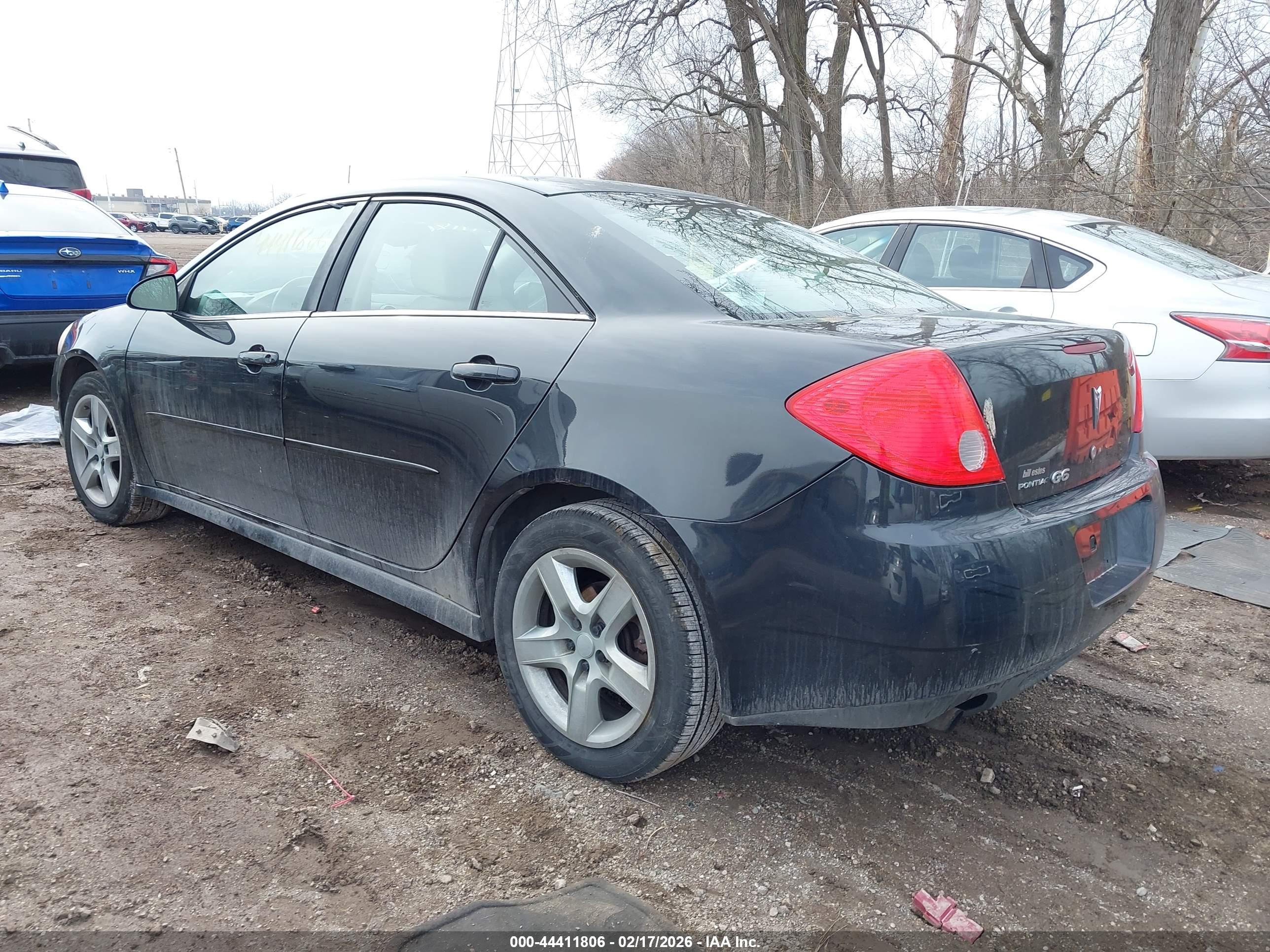 PONTIAC G6 image 3