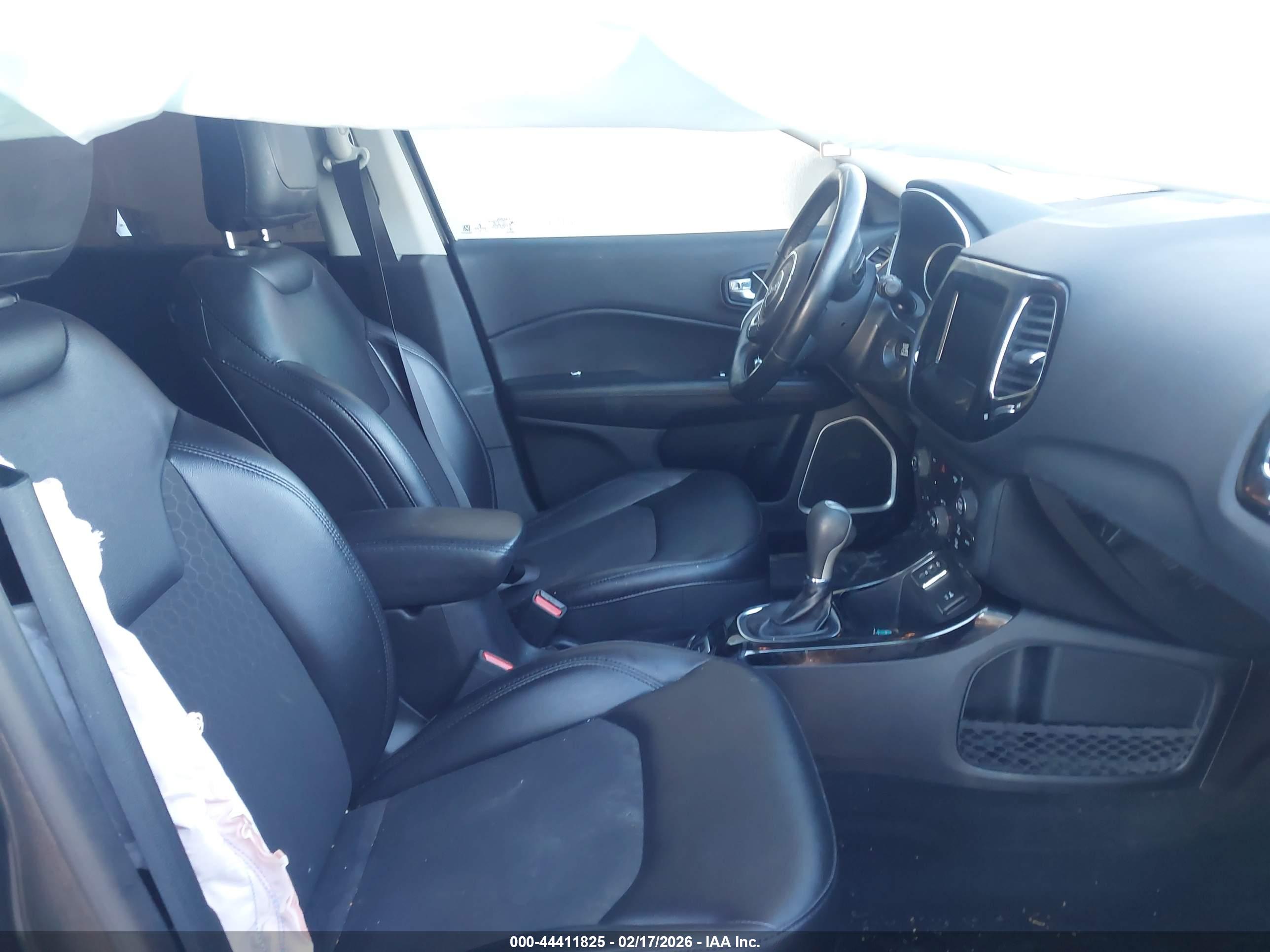 JEEP COMPASS image 5