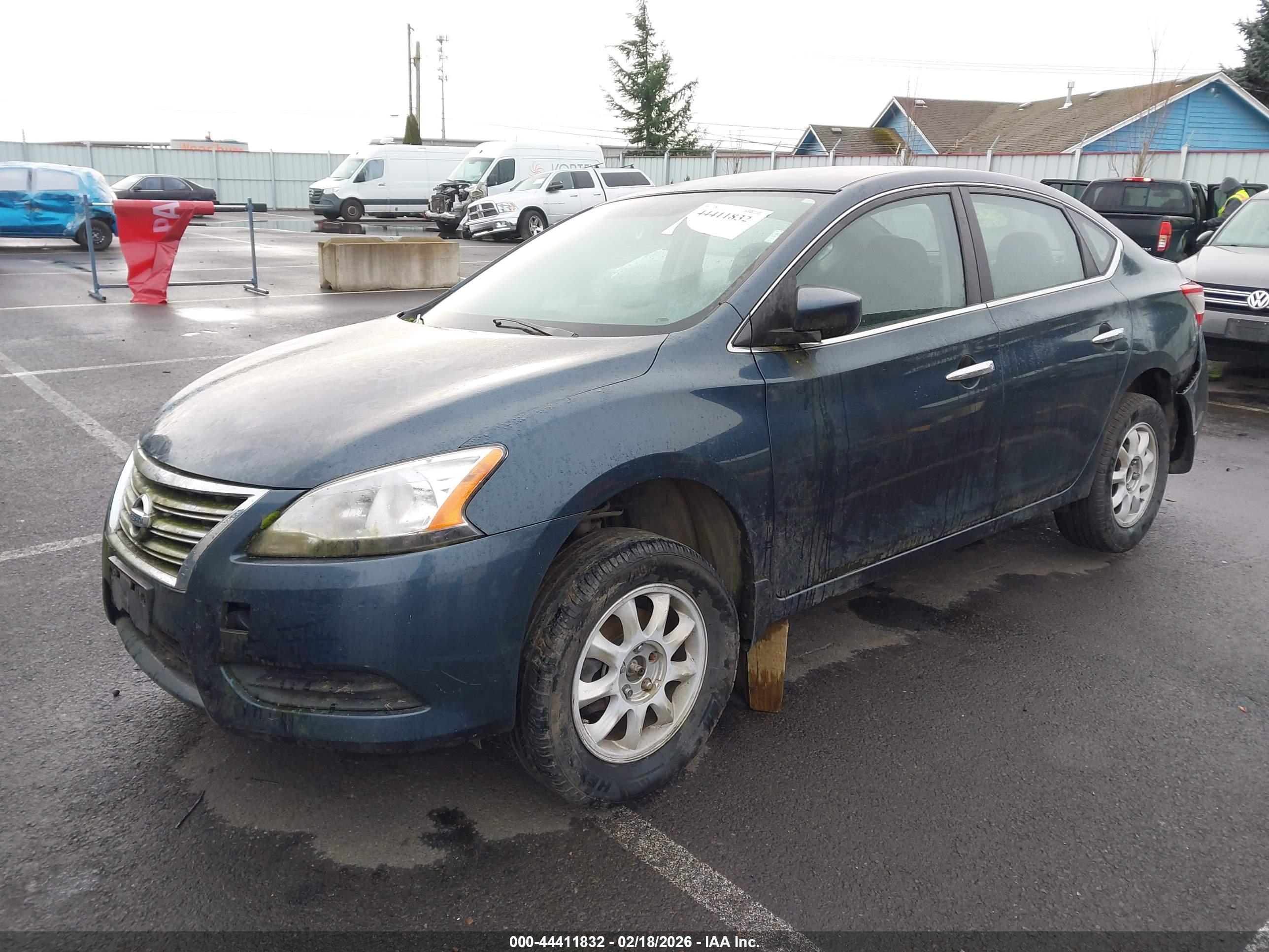 NISSAN SENTRA image 2