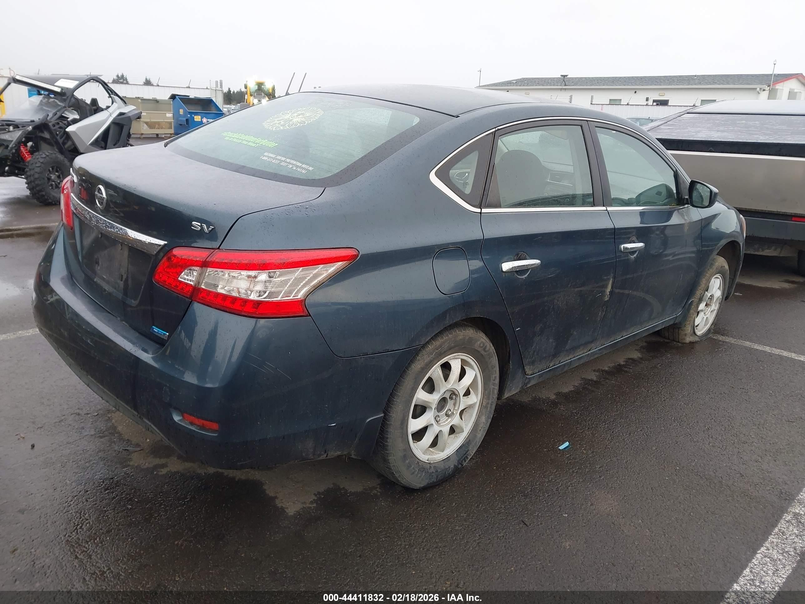 NISSAN SENTRA image 4