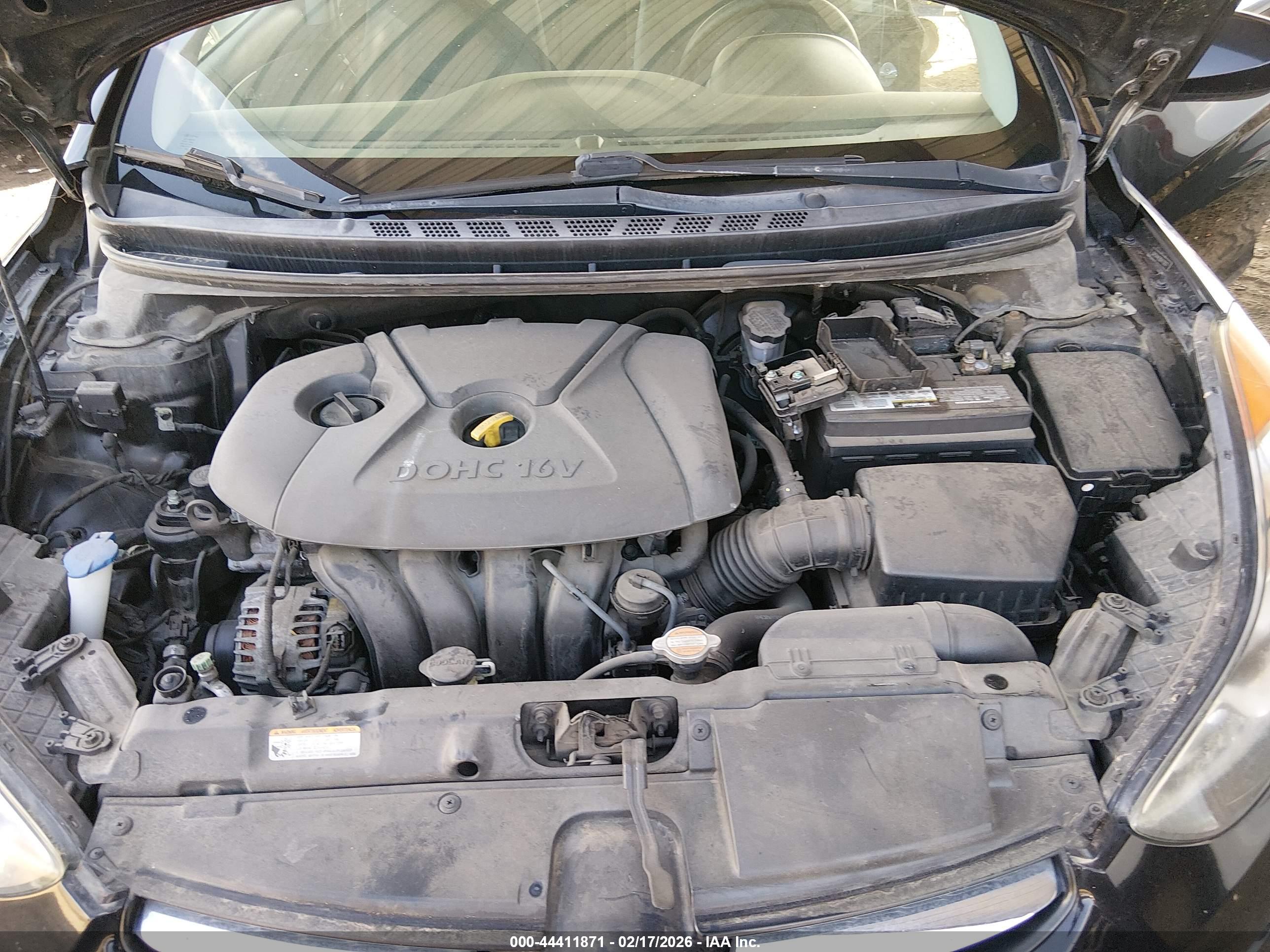 HYUNDAI ELANTRA image 10