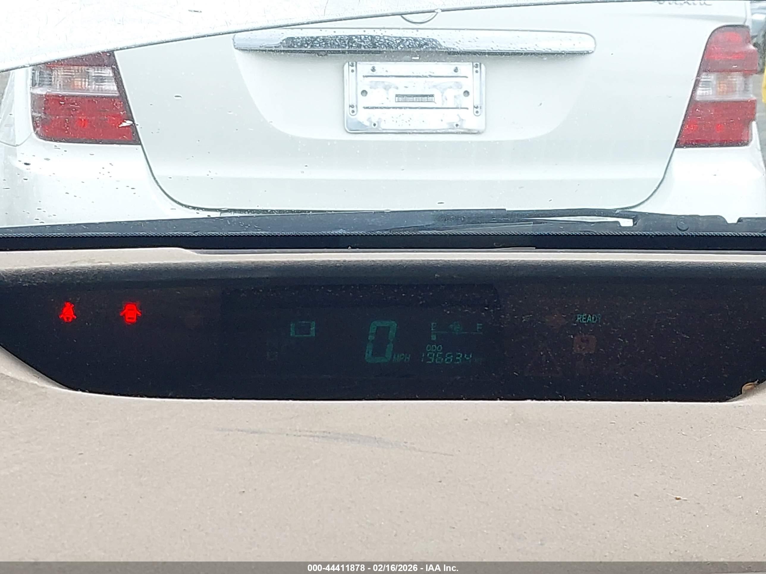 TOYOTA PRIUS image 7