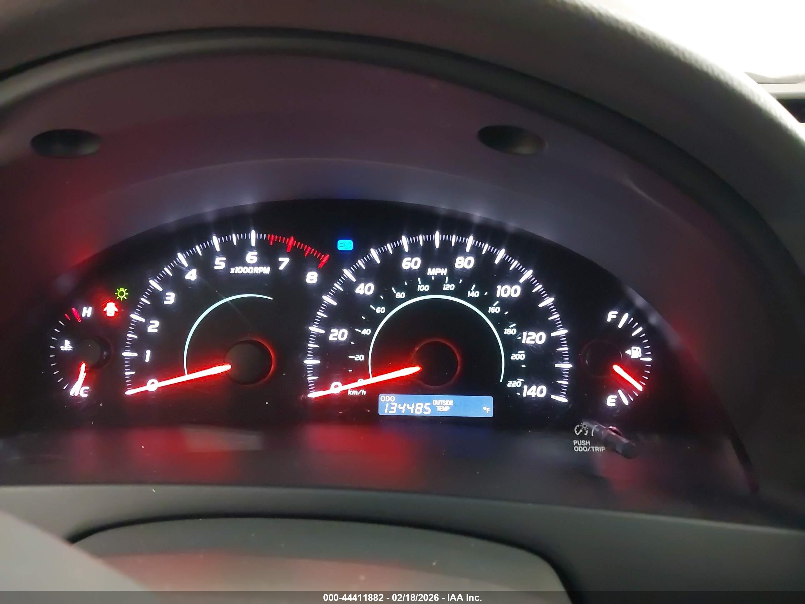 TOYOTA CAMRY image 7