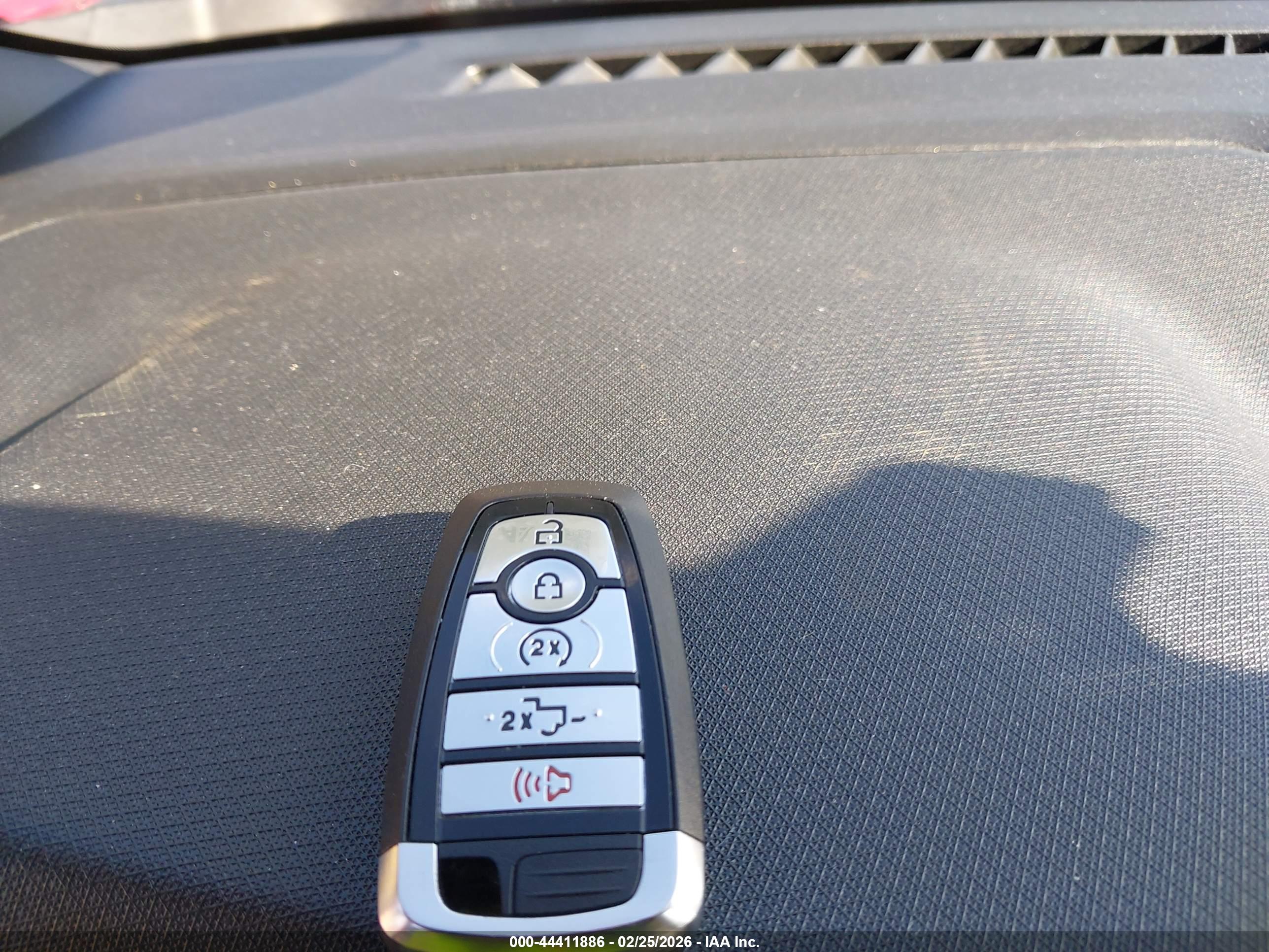 FORD F-150 image 11