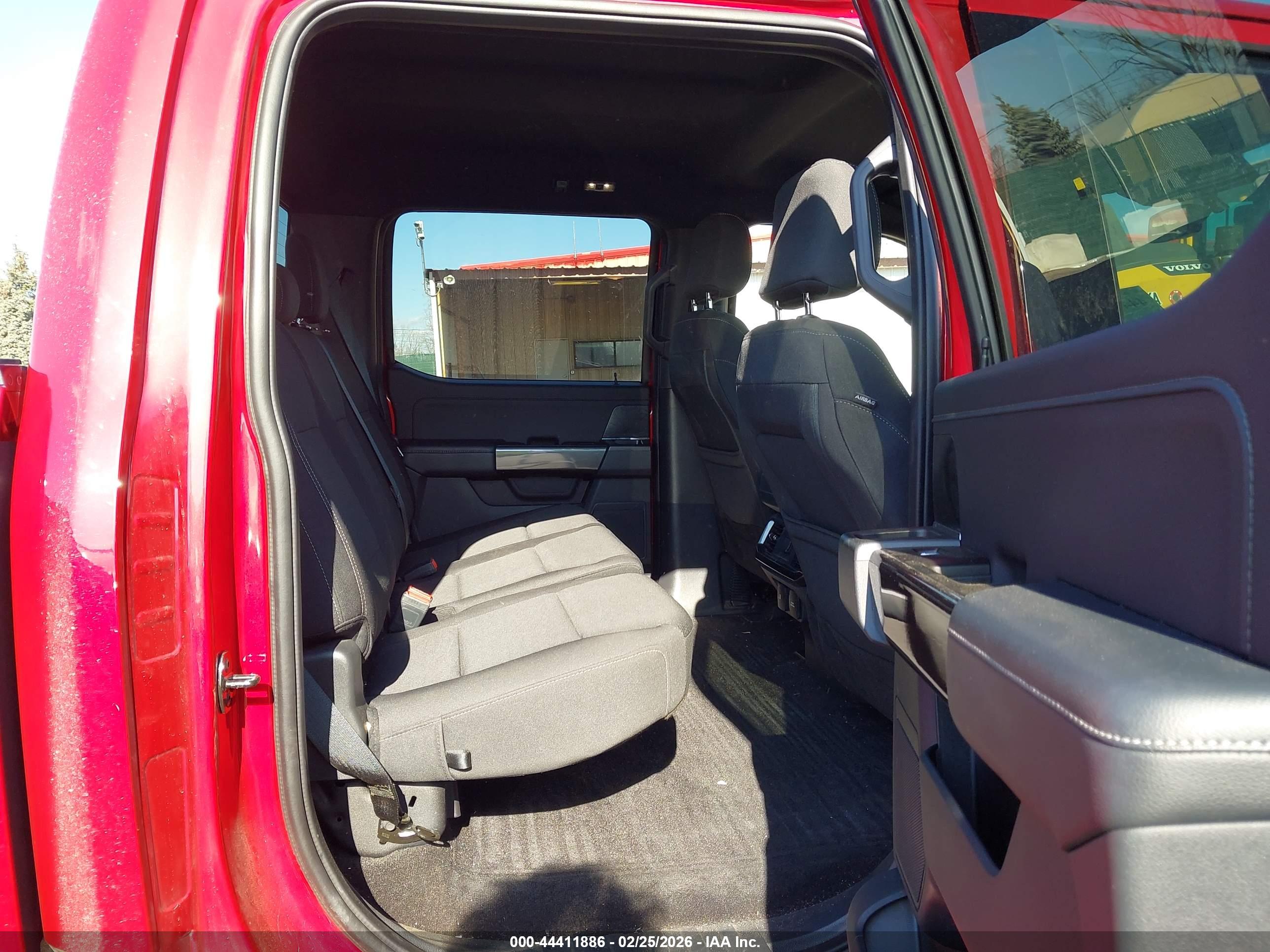 FORD F-150 image 8