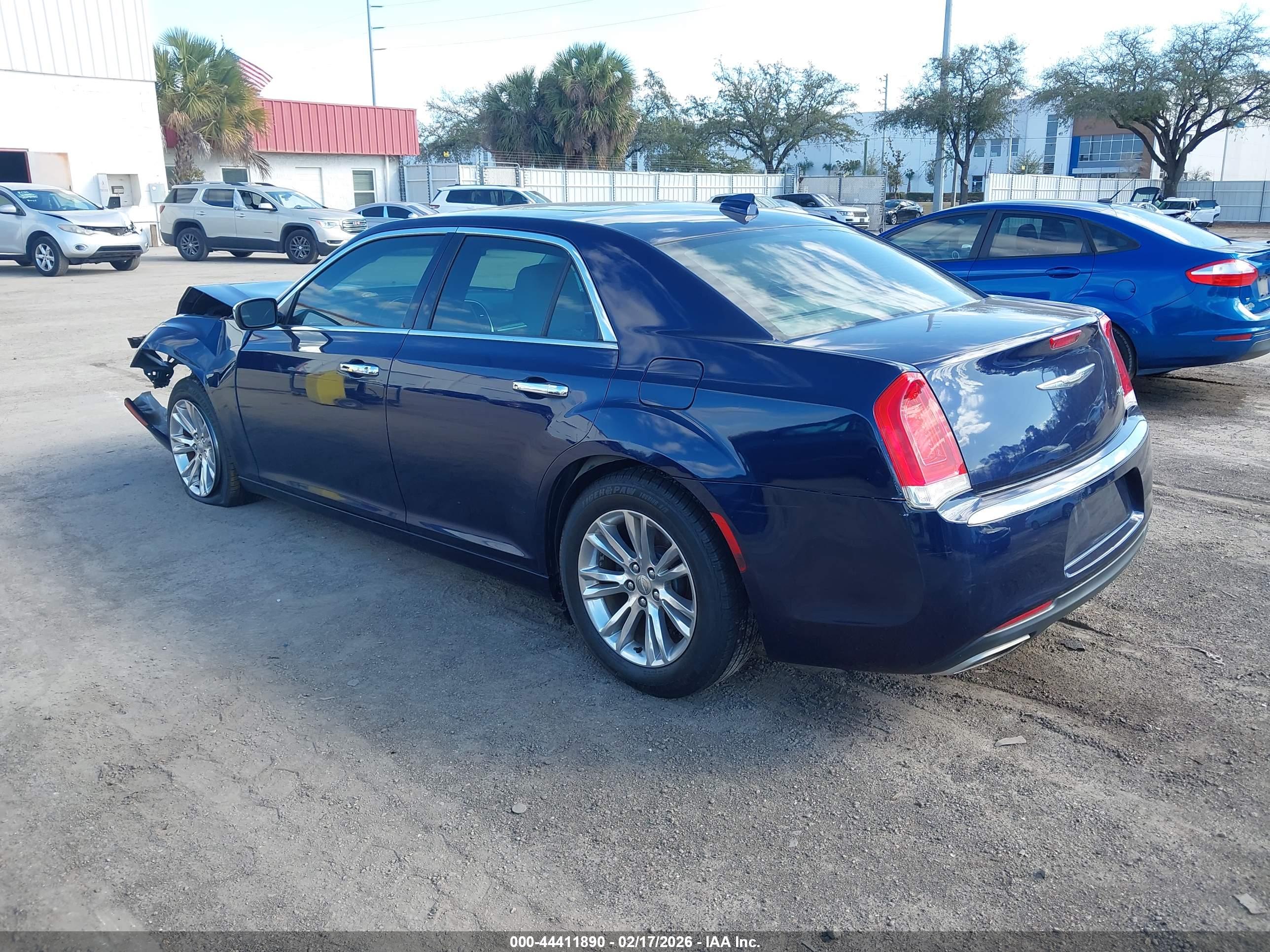 CHRYSLER 300C image 3