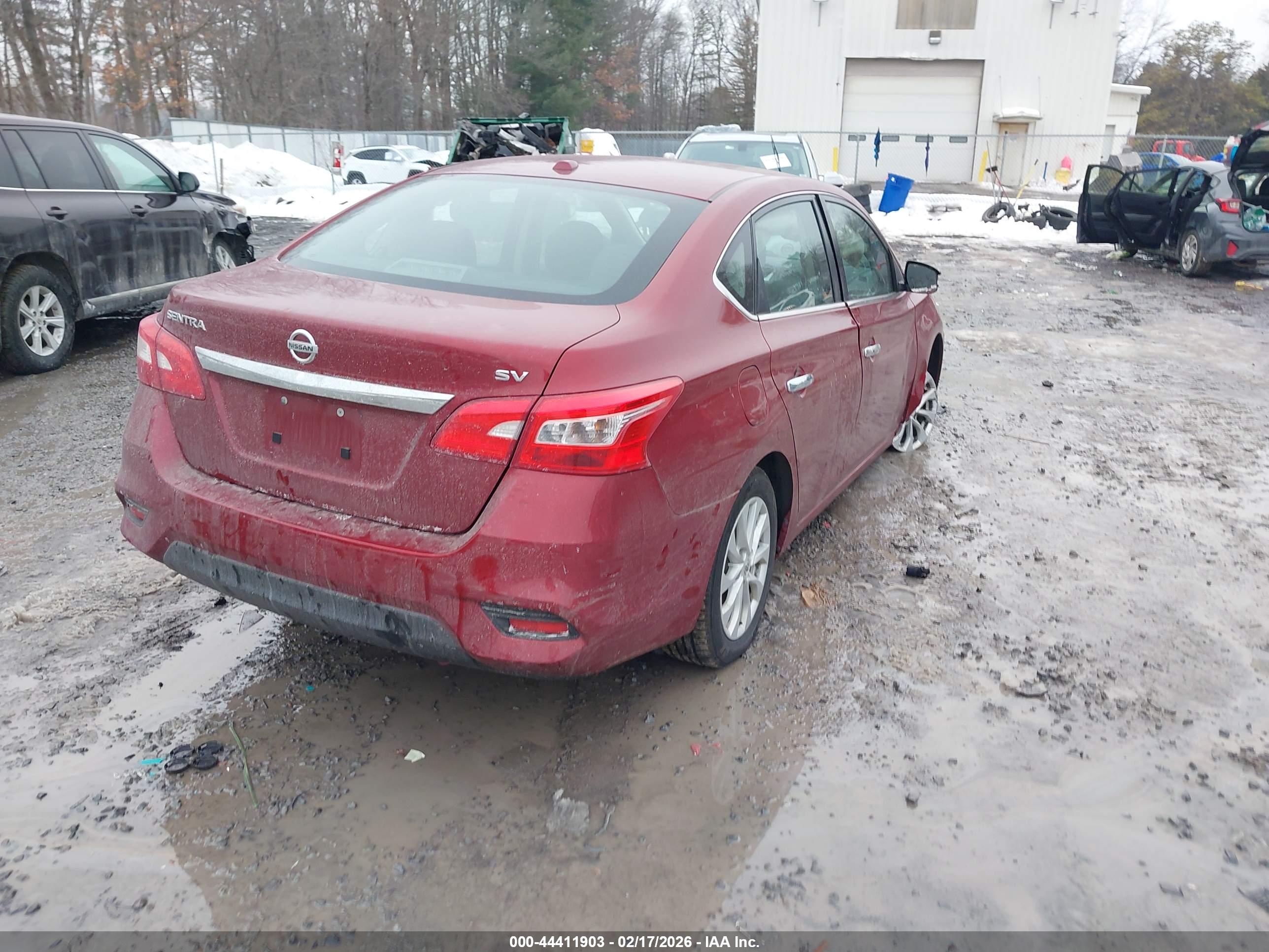 NISSAN SENTRA image 4