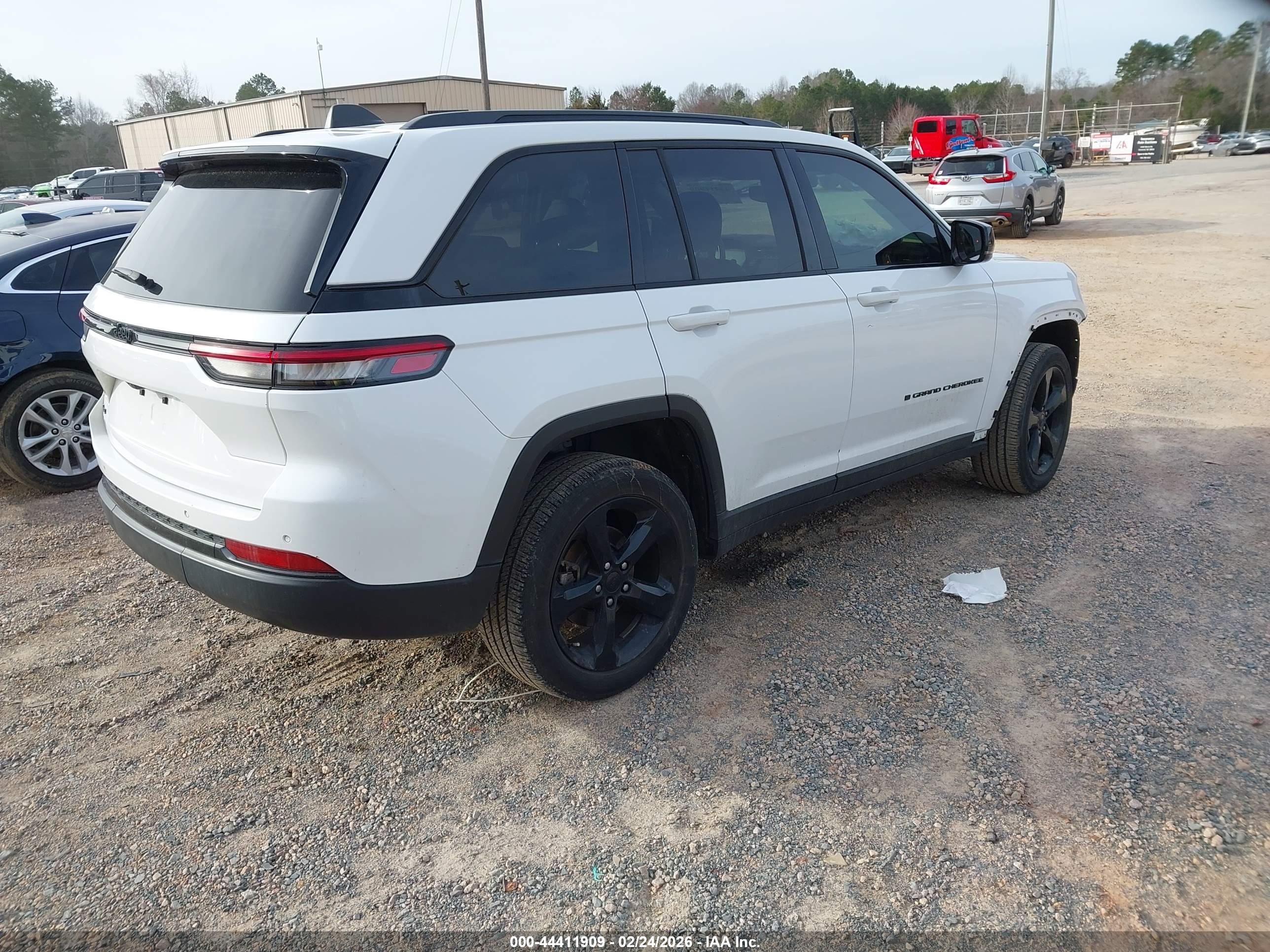 JEEP GRAND image 4