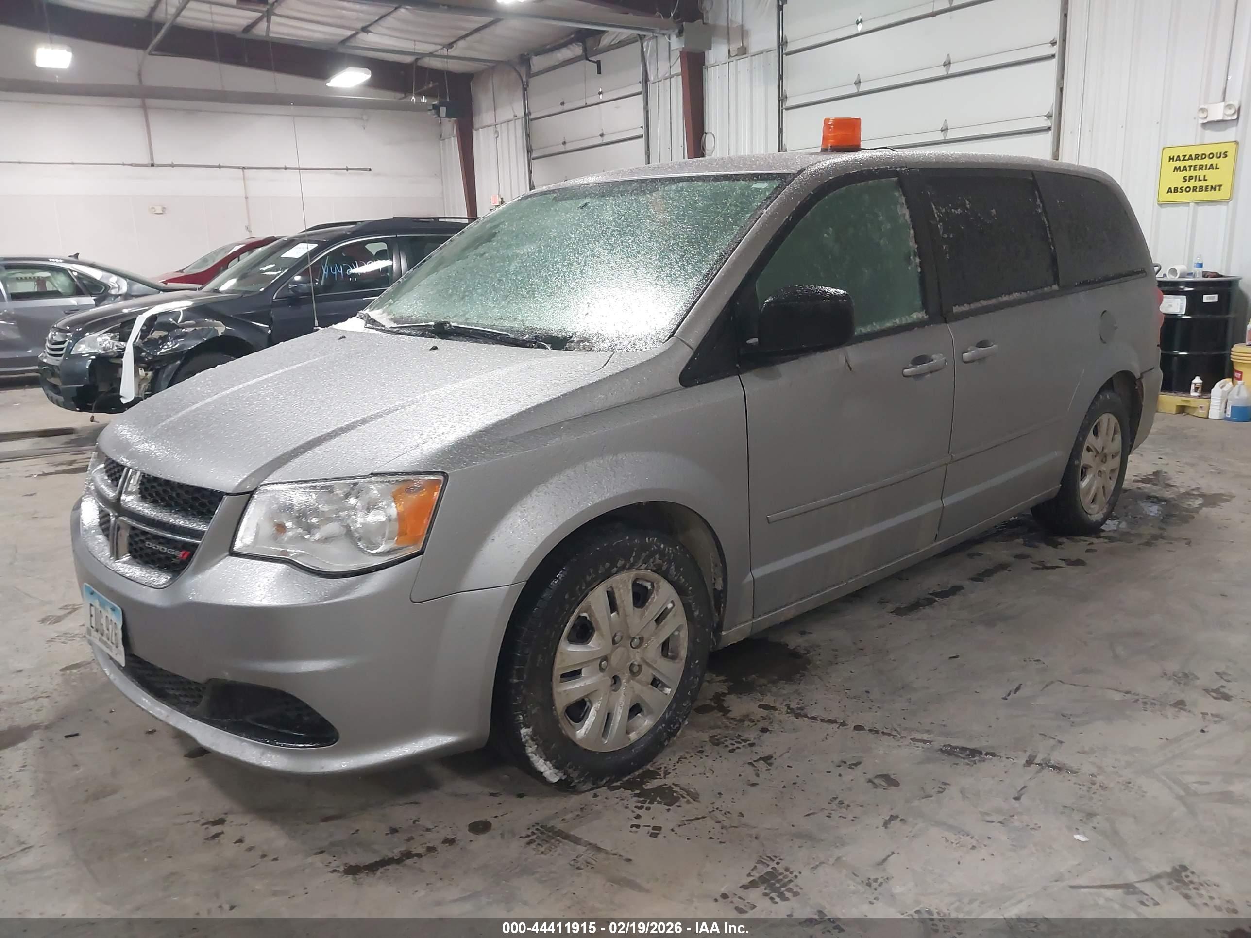 DODGE GRAND image 2