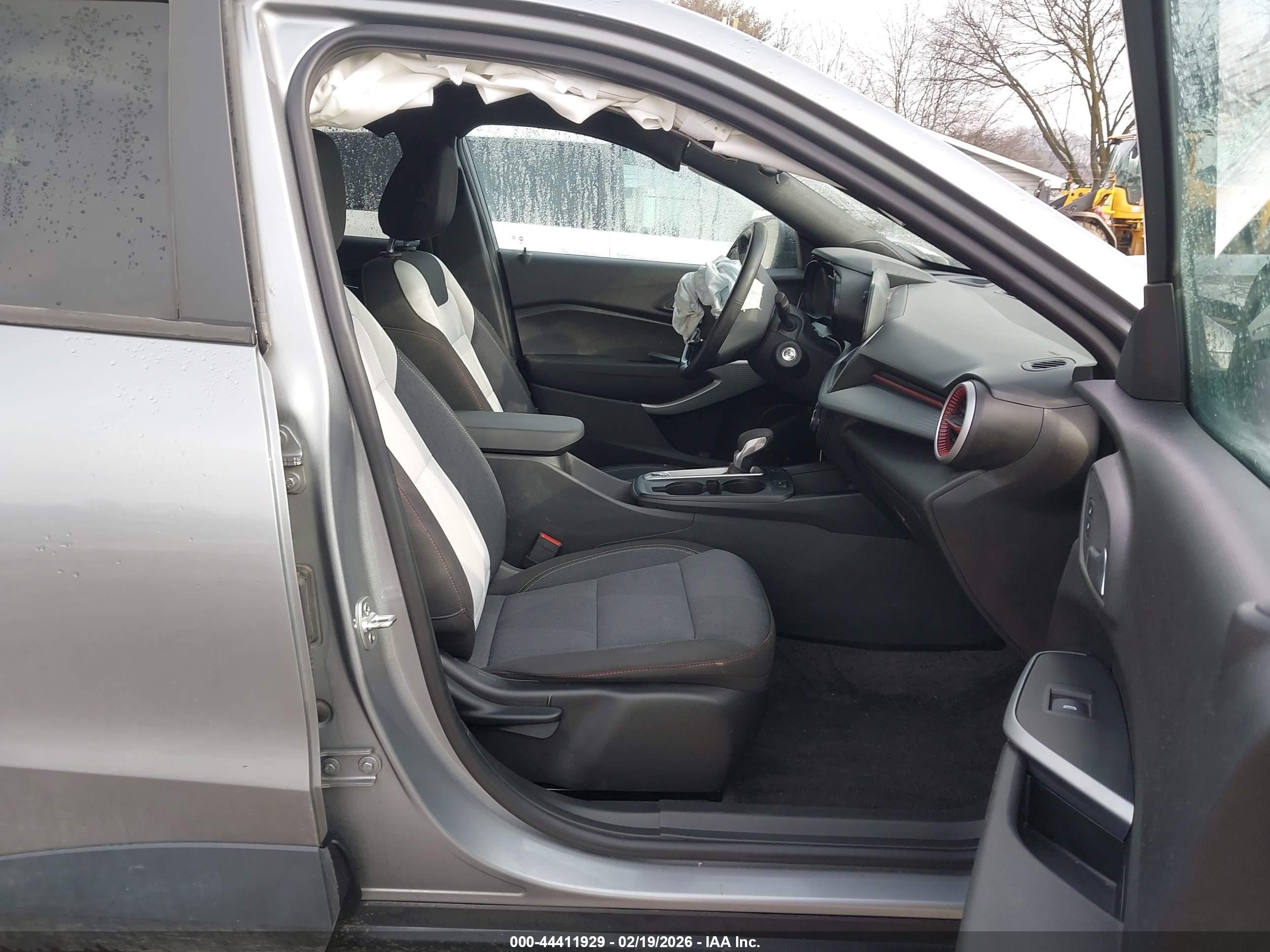 CHEVROLET TRAX image 5