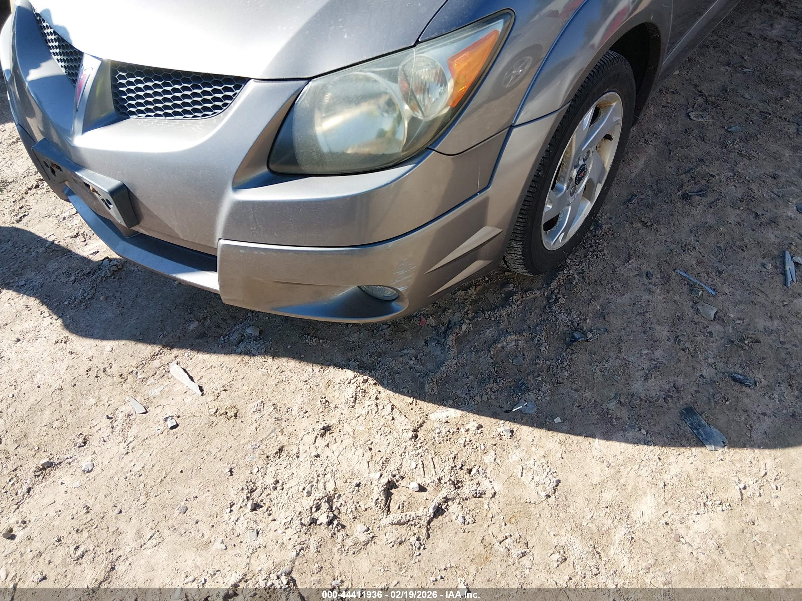 PONTIAC VIBE image 6