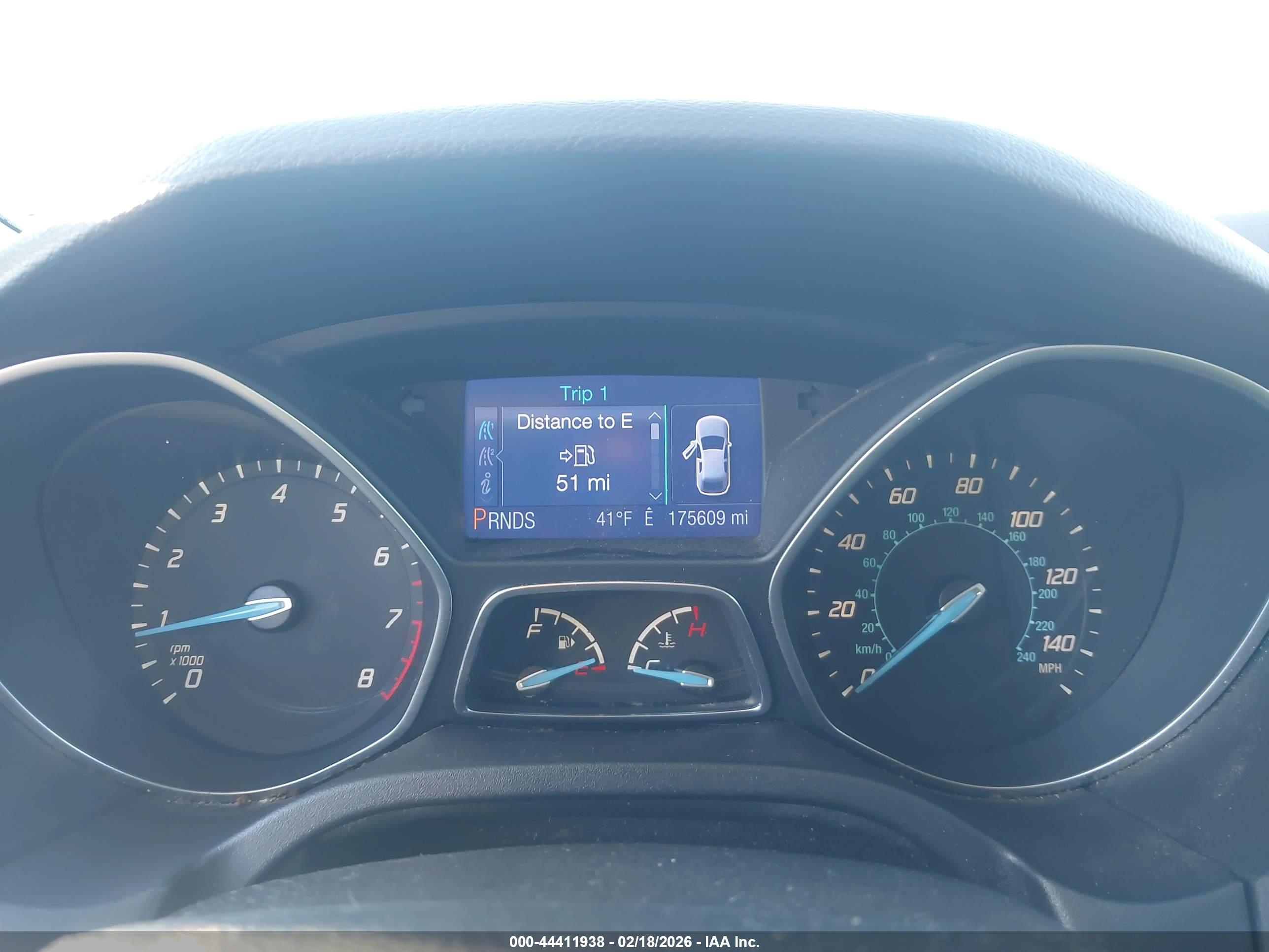 FORD FOCUS image 7