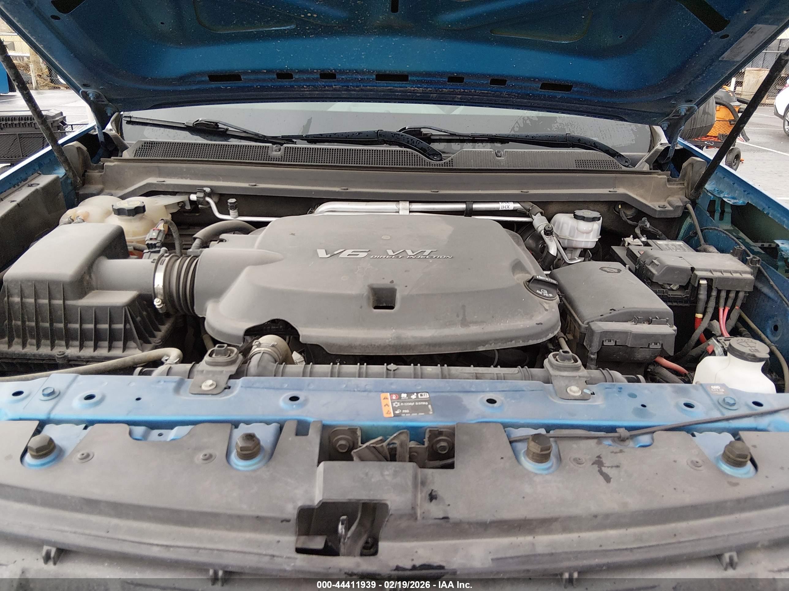 CHEVROLET COLORADO image 10