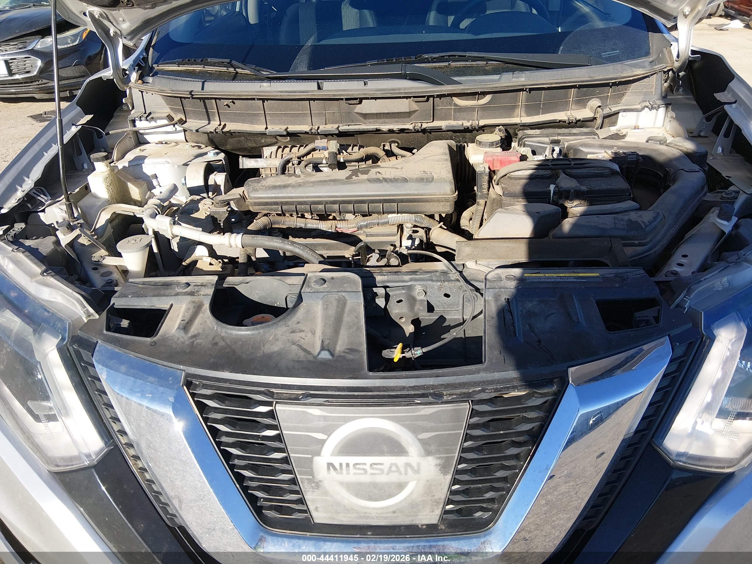 NISSAN ROGUE image 10
