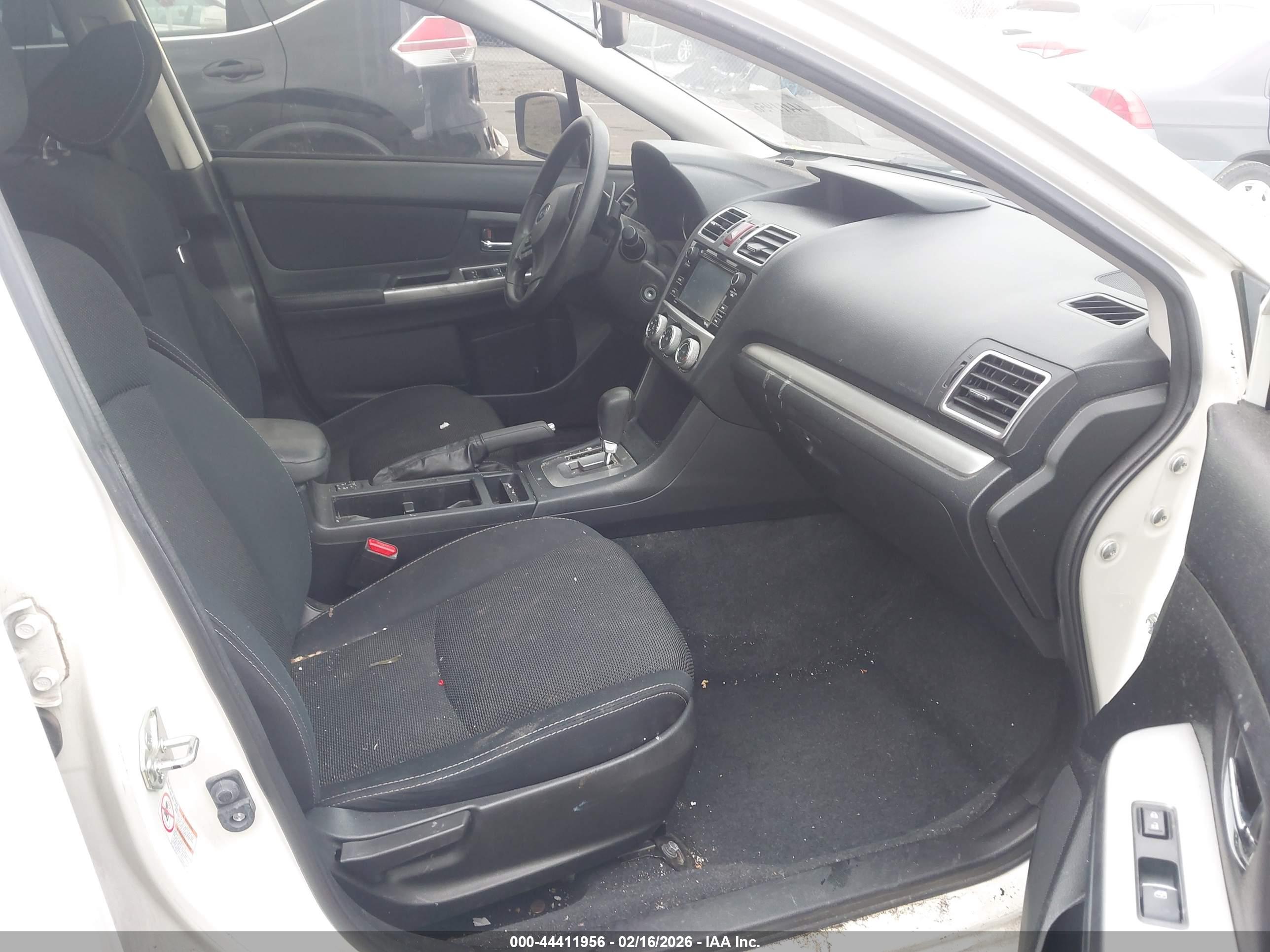 SUBARU XV image 5