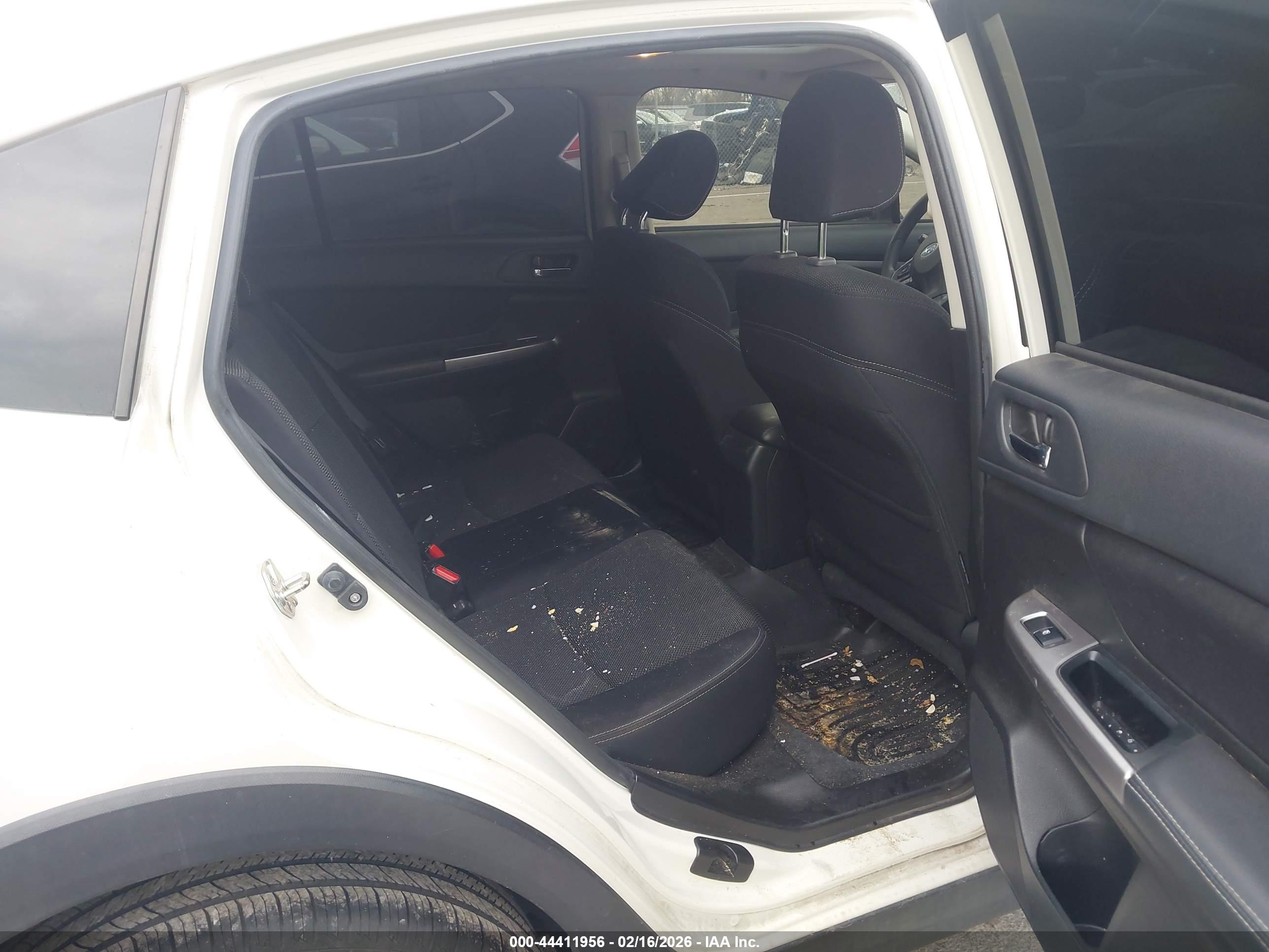 SUBARU XV image 8
